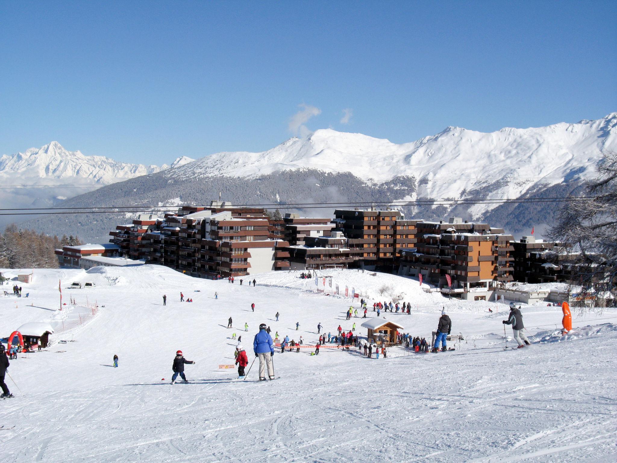 Foto 8 - Appartamento a Vex con piscina e vista sulle montagne