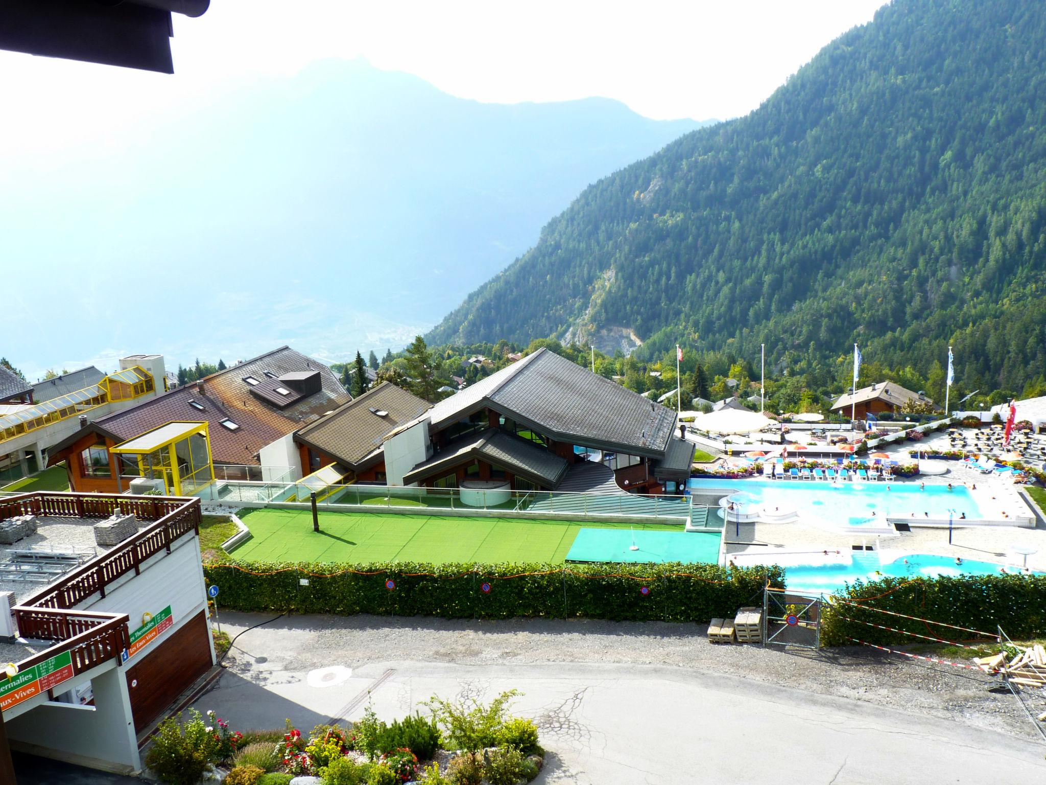 Photo 16 - Appartement en Leytron avec piscine et vues sur la montagne