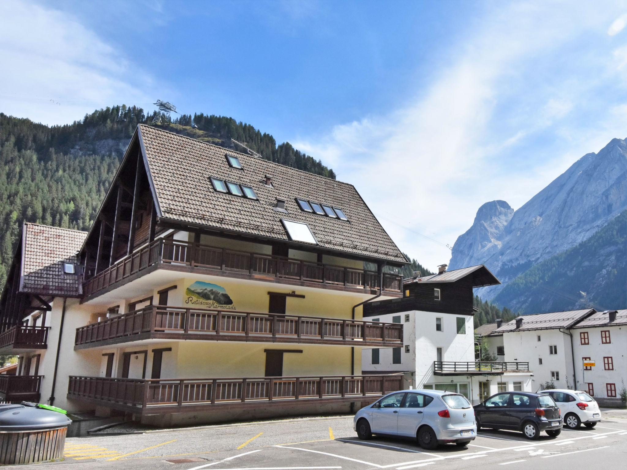 Photo 8 - Appartement de 2 chambres à Canazei avec vues sur la montagne