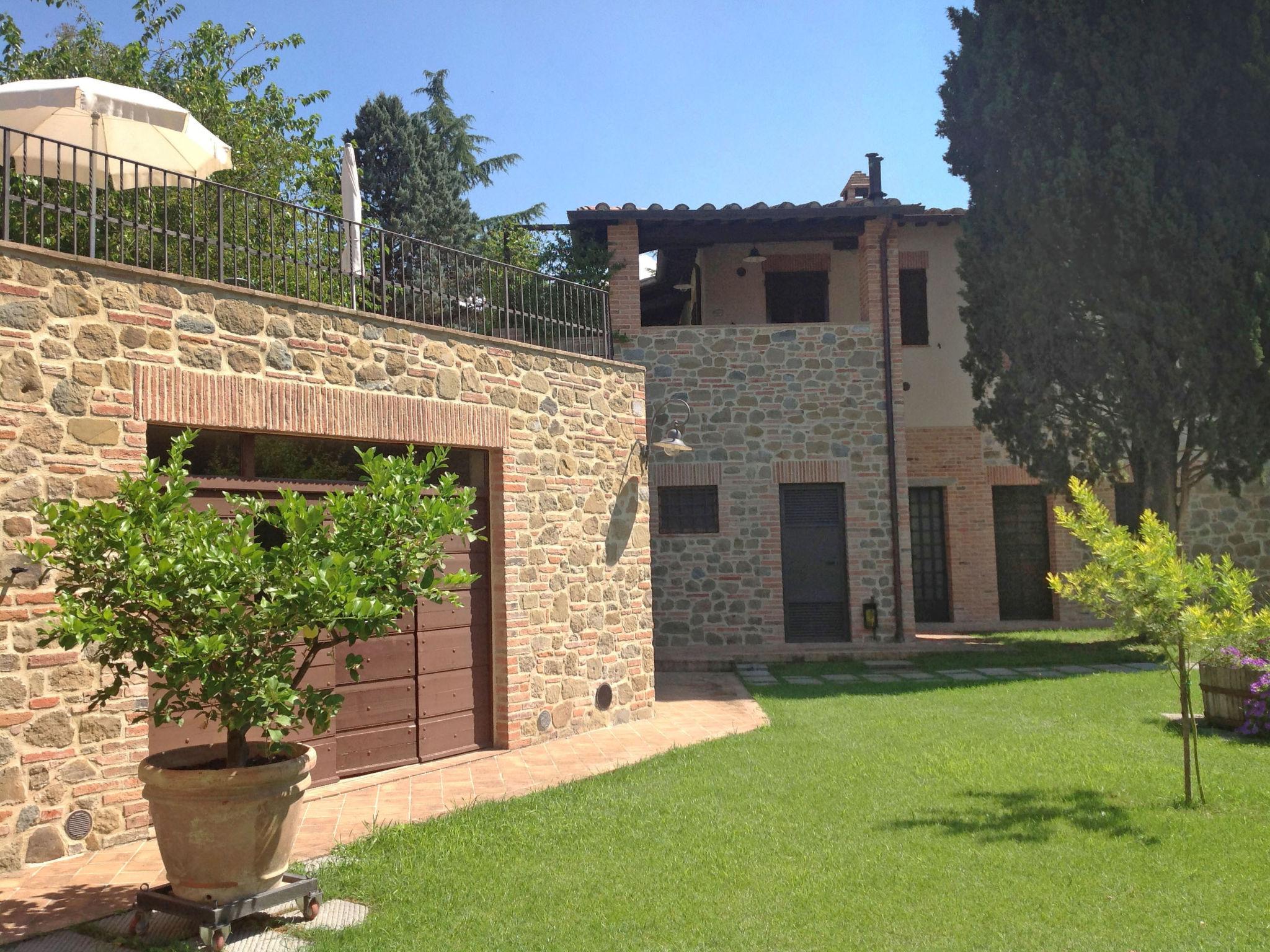 Photo 16 - Maison de 1 chambre à Città della Pieve avec piscine et jardin