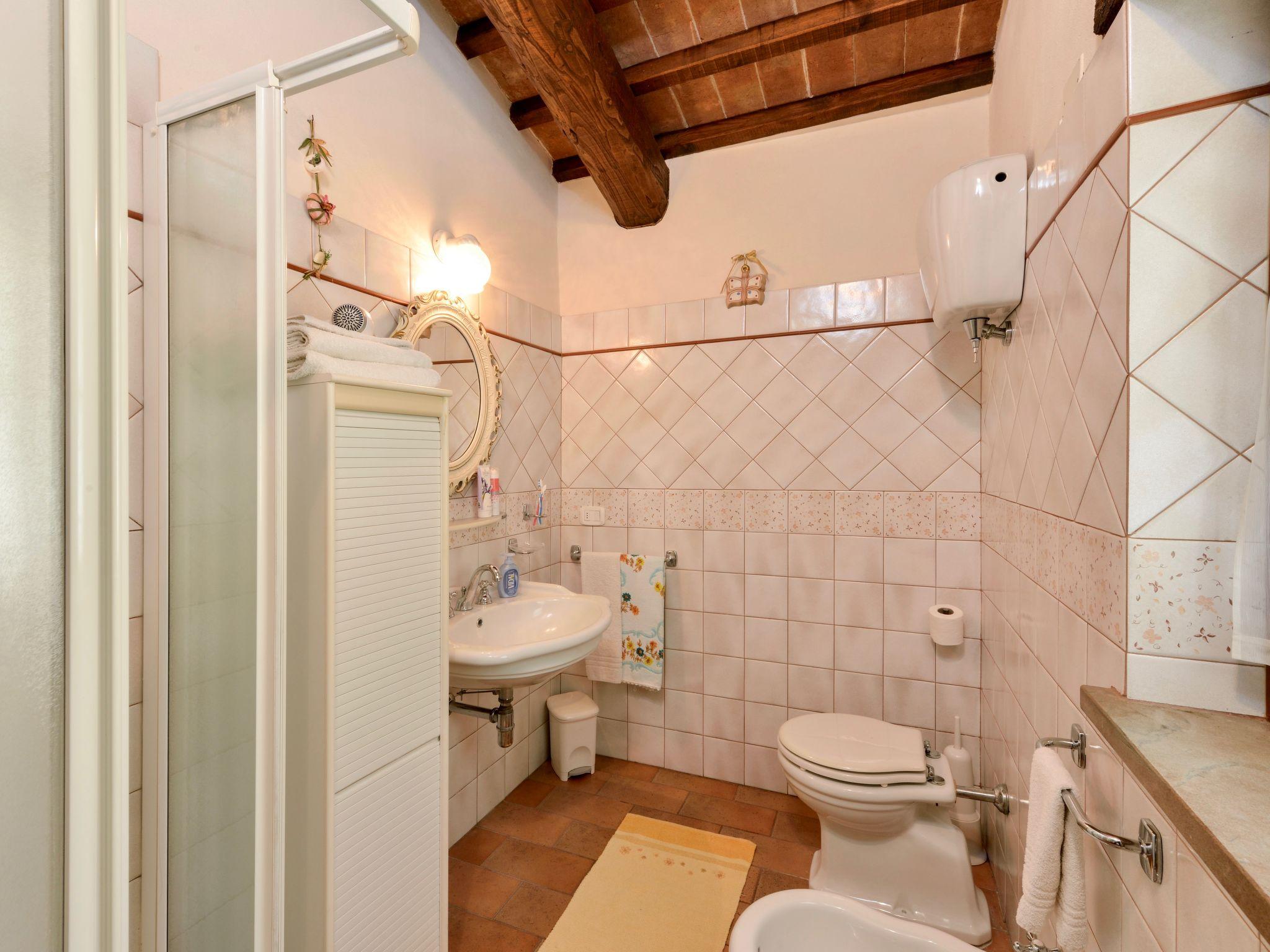 Photo 16 - 3 bedroom House in Città della Pieve with swimming pool and garden