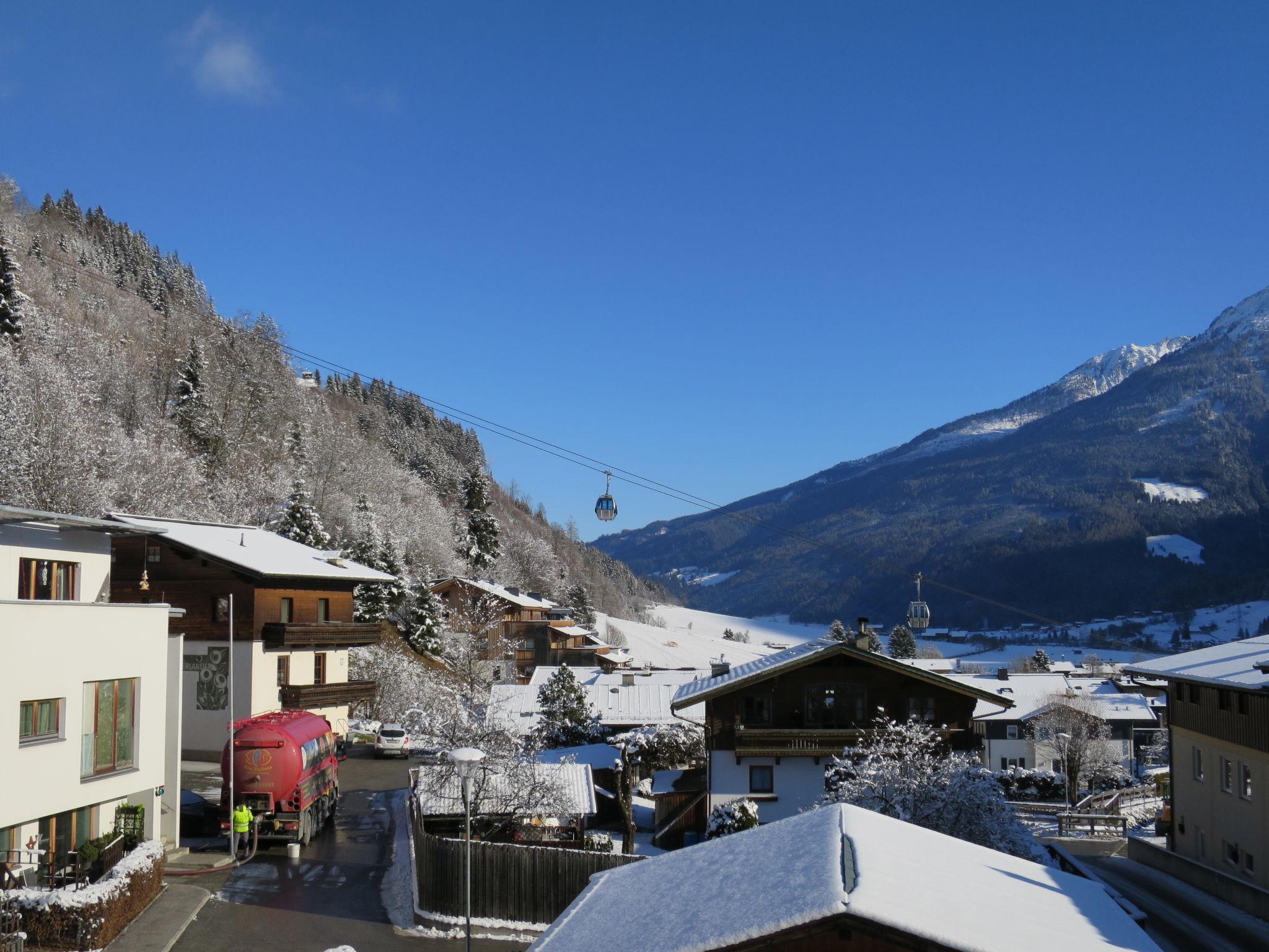 Foto 7 - Apartamento de 2 quartos em Neukirchen am Großvenediger com vista para a montanha