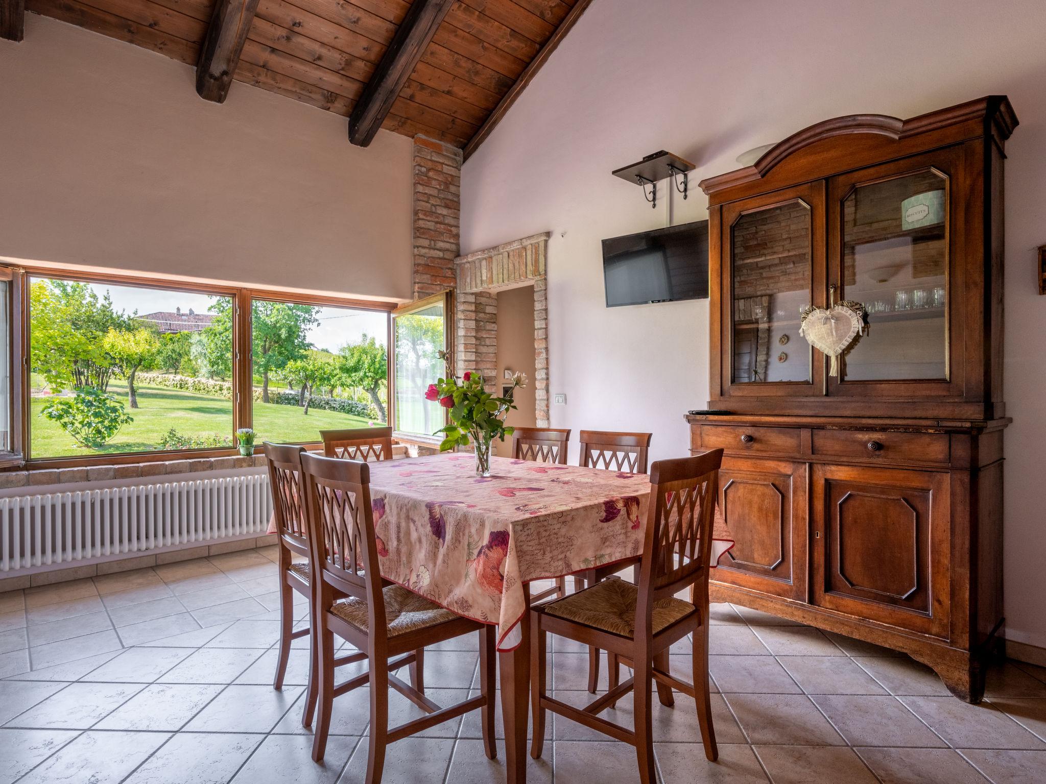 Photo 7 - 1 bedroom House in Castagnole delle Lanze with swimming pool and garden