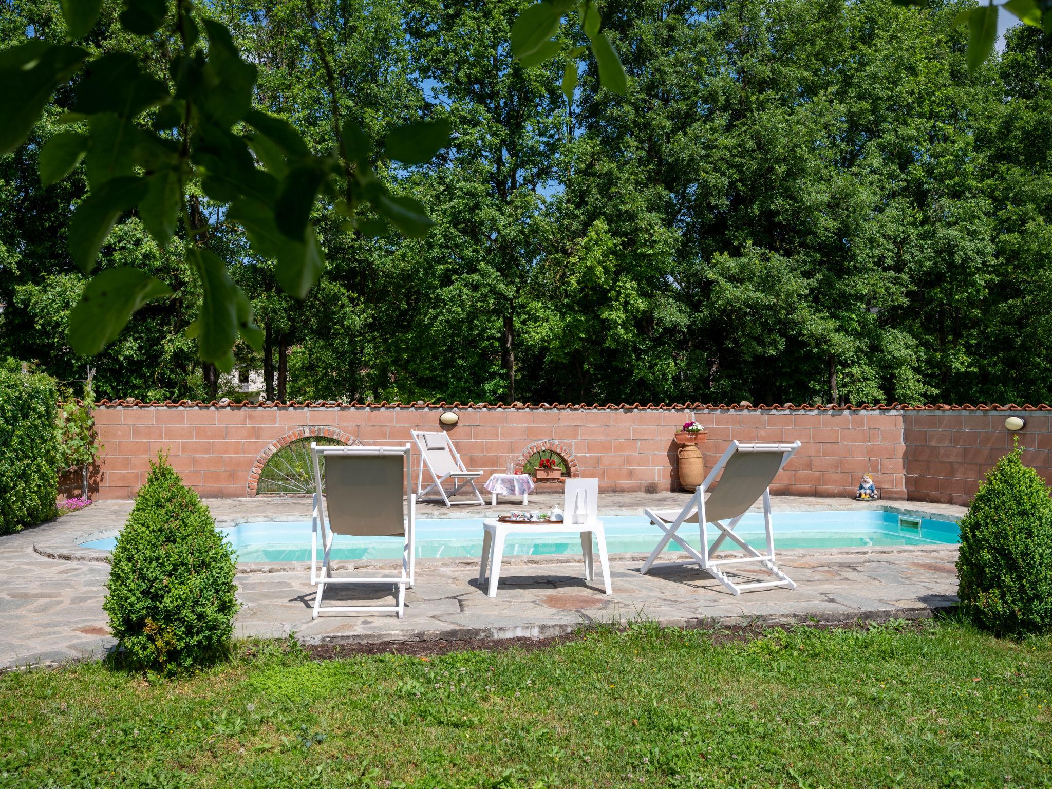 Foto 14 - Casa de 1 quarto em Castagnole delle Lanze com piscina e jardim