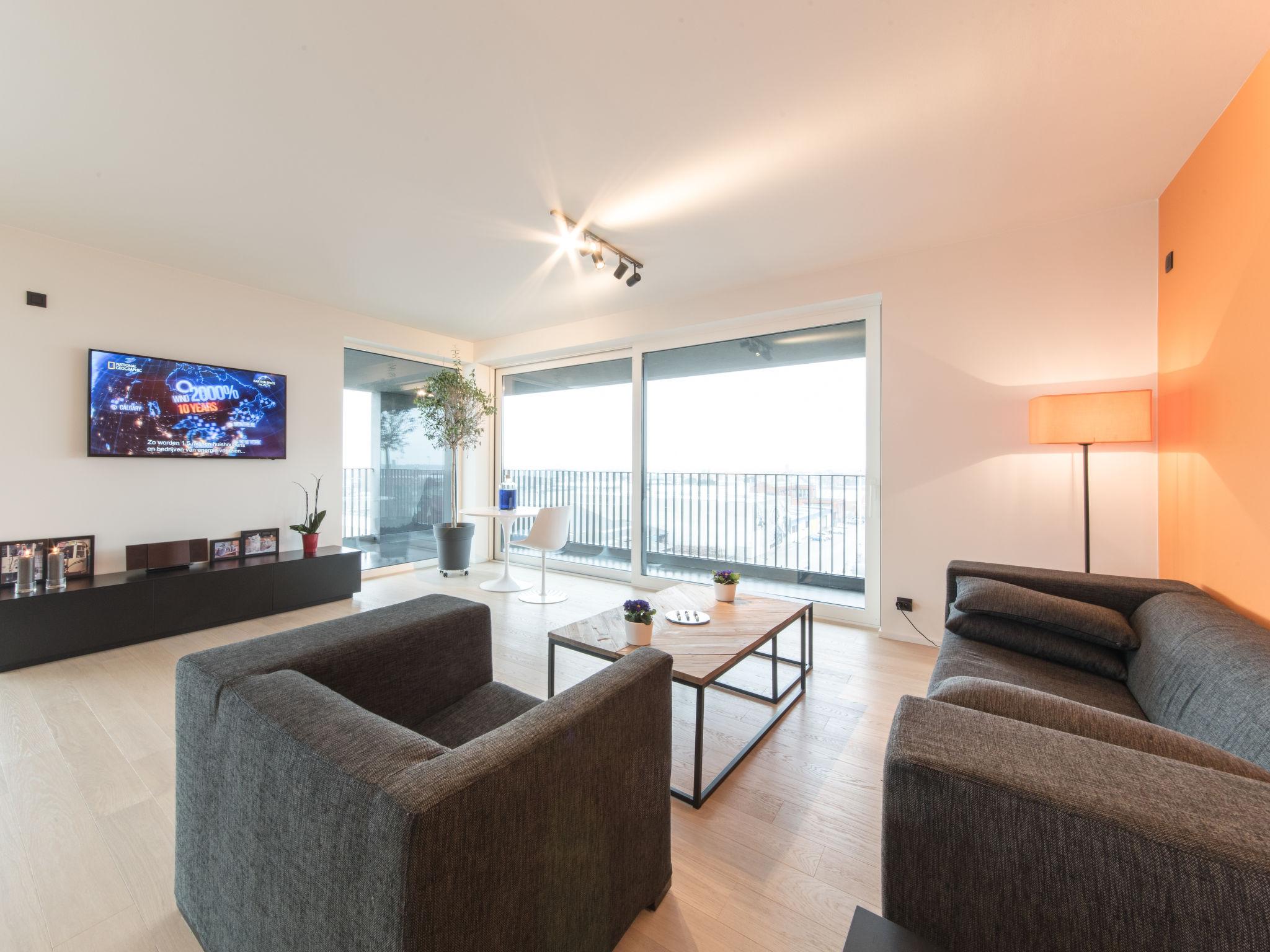 Photo 7 - 2 bedroom Apartment in Ostend with garden and sea view