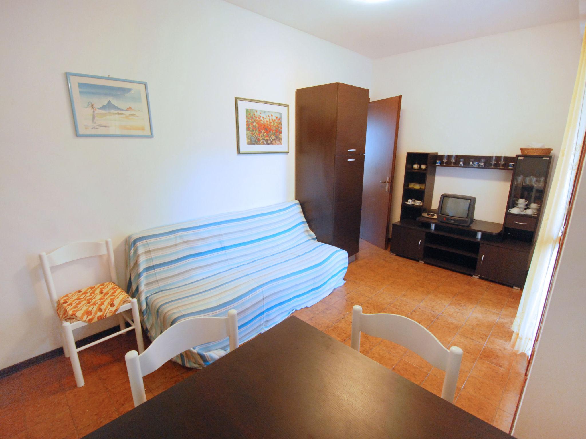 Photo 8 - Appartement de 2 chambres à San Michele al Tagliamento avec piscine et vues à la mer