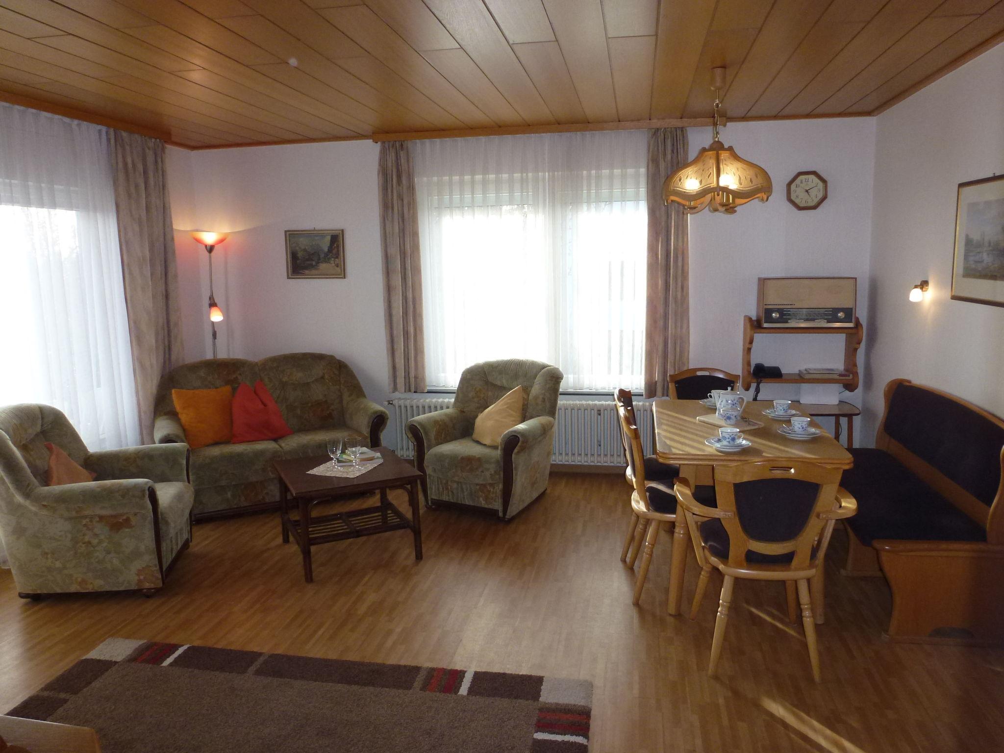 Foto 15 - Casa con 3 camere da letto a Löffingen con terrazza e vista sulle montagne