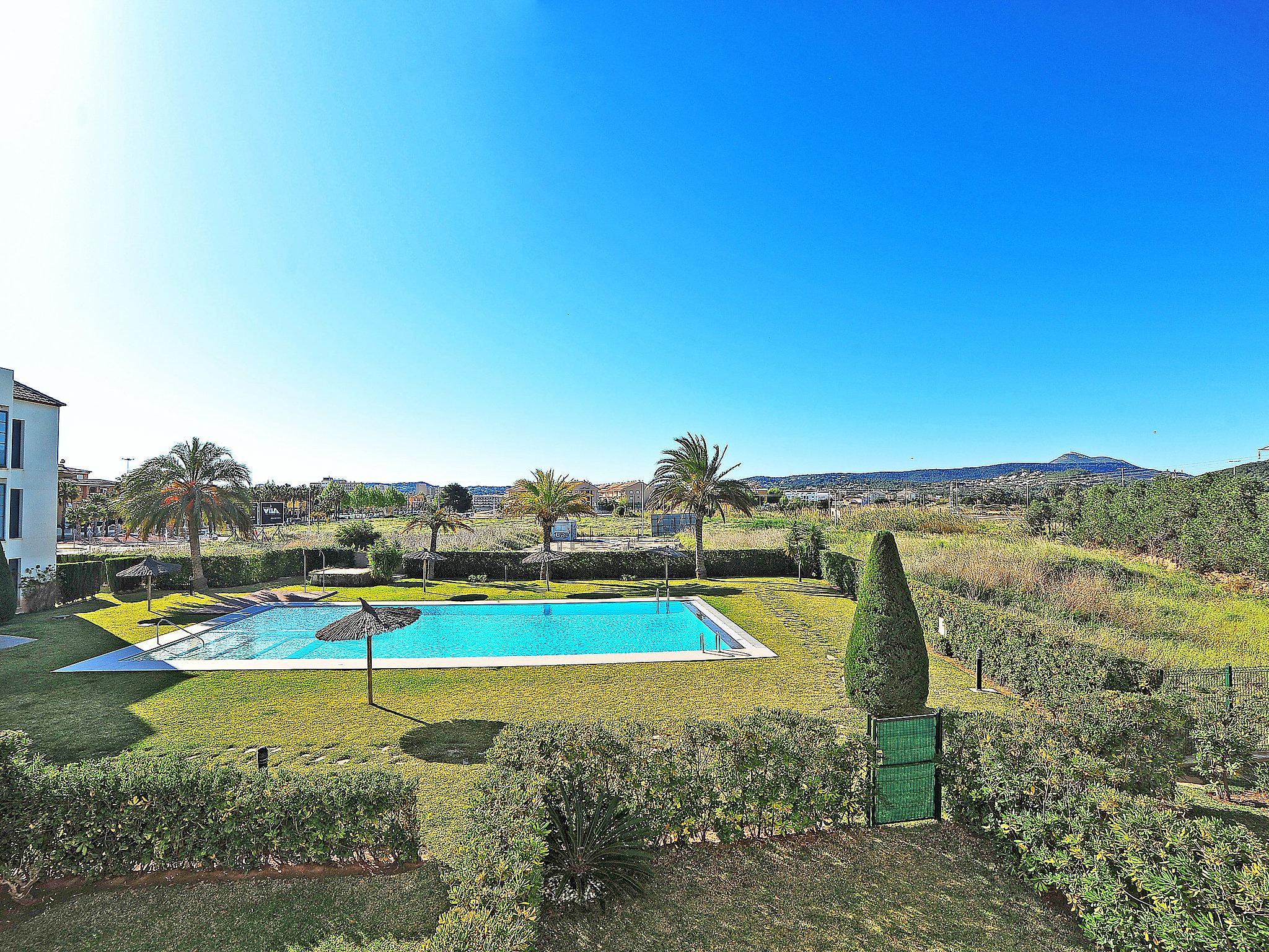 Foto 2 - Appartamento con 2 camere da letto a Jávea con piscina e giardino