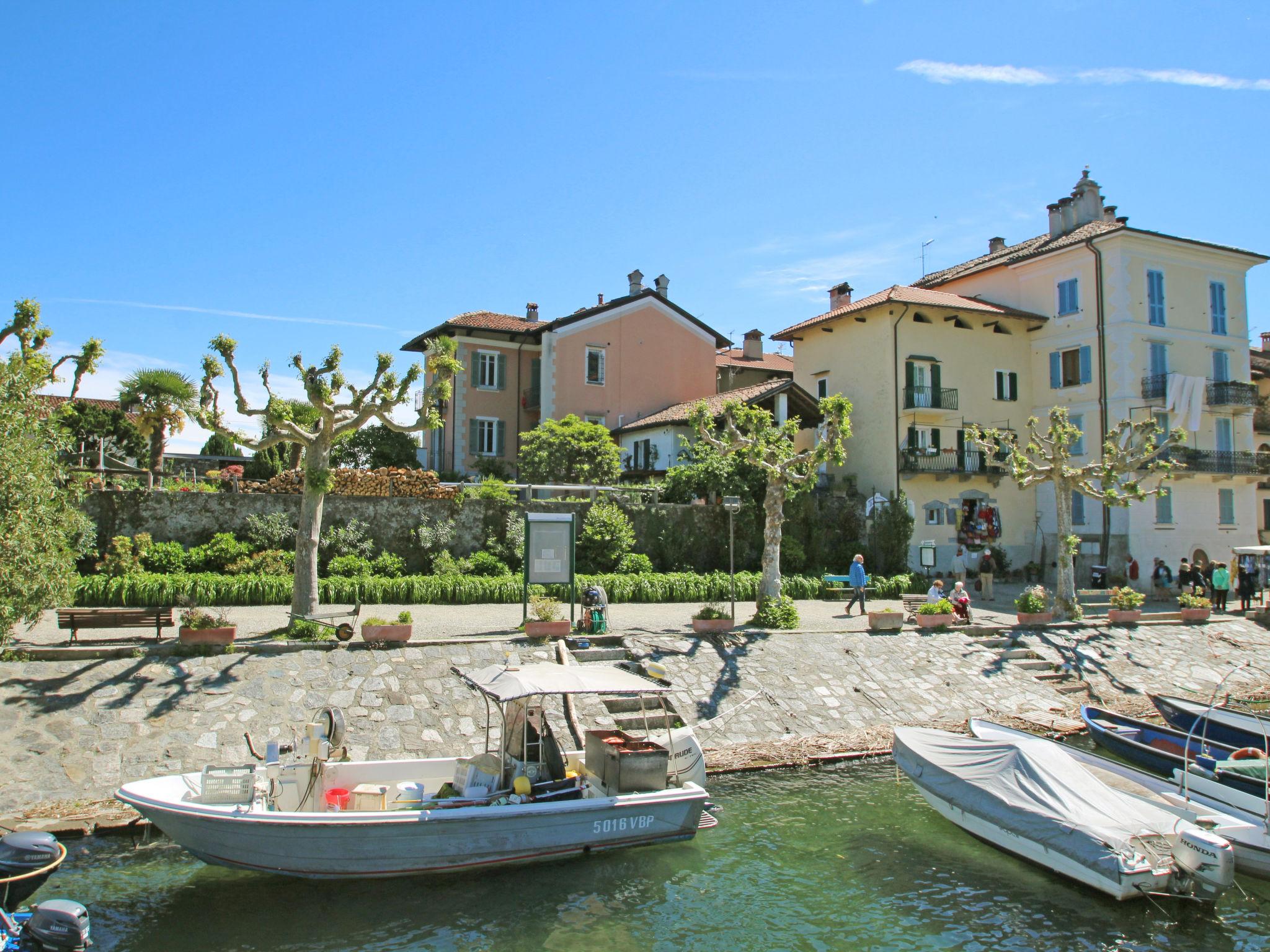 Foto 1 - Apartamento de 2 quartos em Baveno com terraço