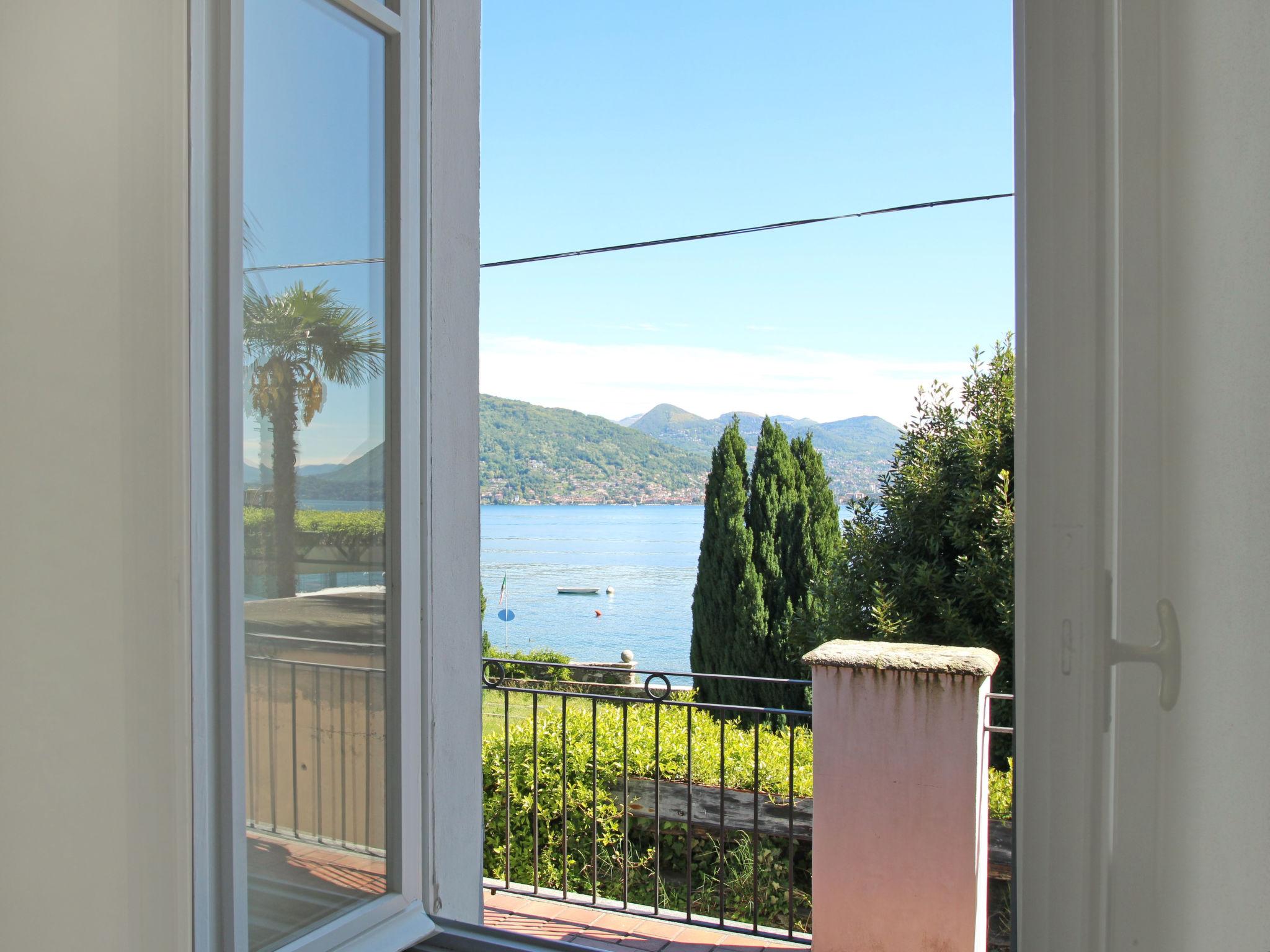 Photo 26 - 2 bedroom Apartment in Baveno with terrace and mountain view