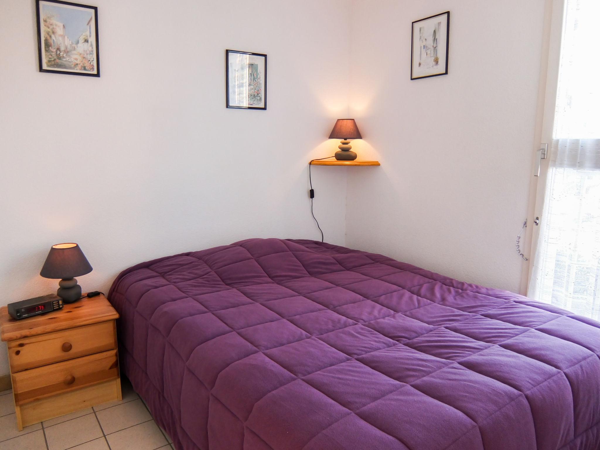 Foto 3 - Apartment mit 1 Schlafzimmer in Saint-Cyprien mit blick aufs meer