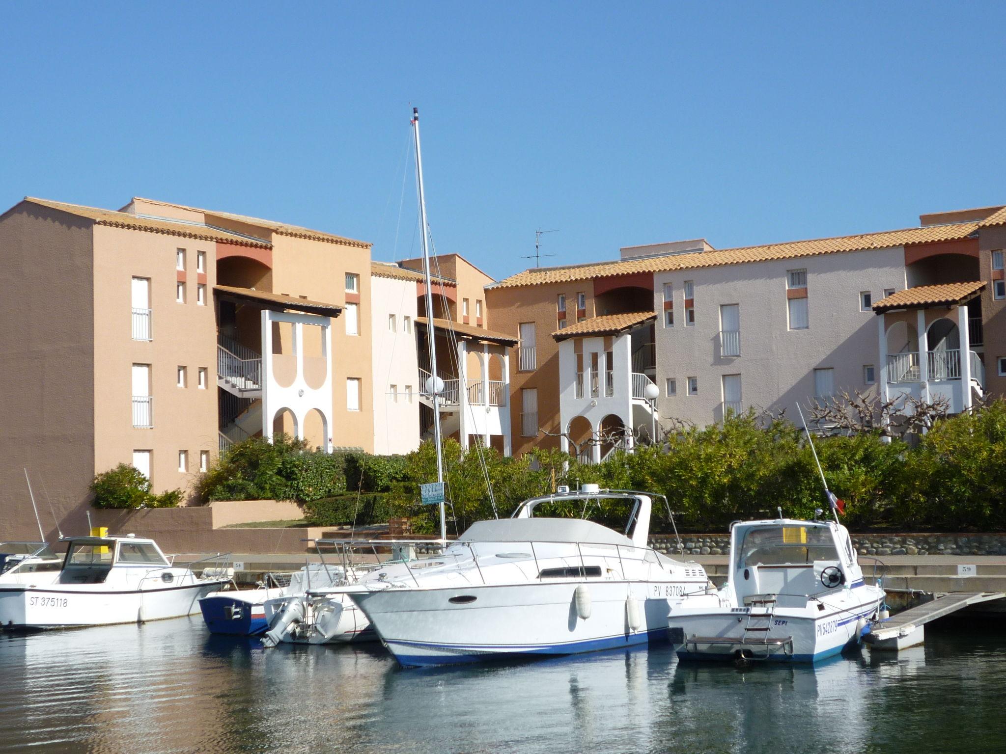 Foto 5 - Apartamento de 1 habitación en Saint-Cyprien con vistas al mar