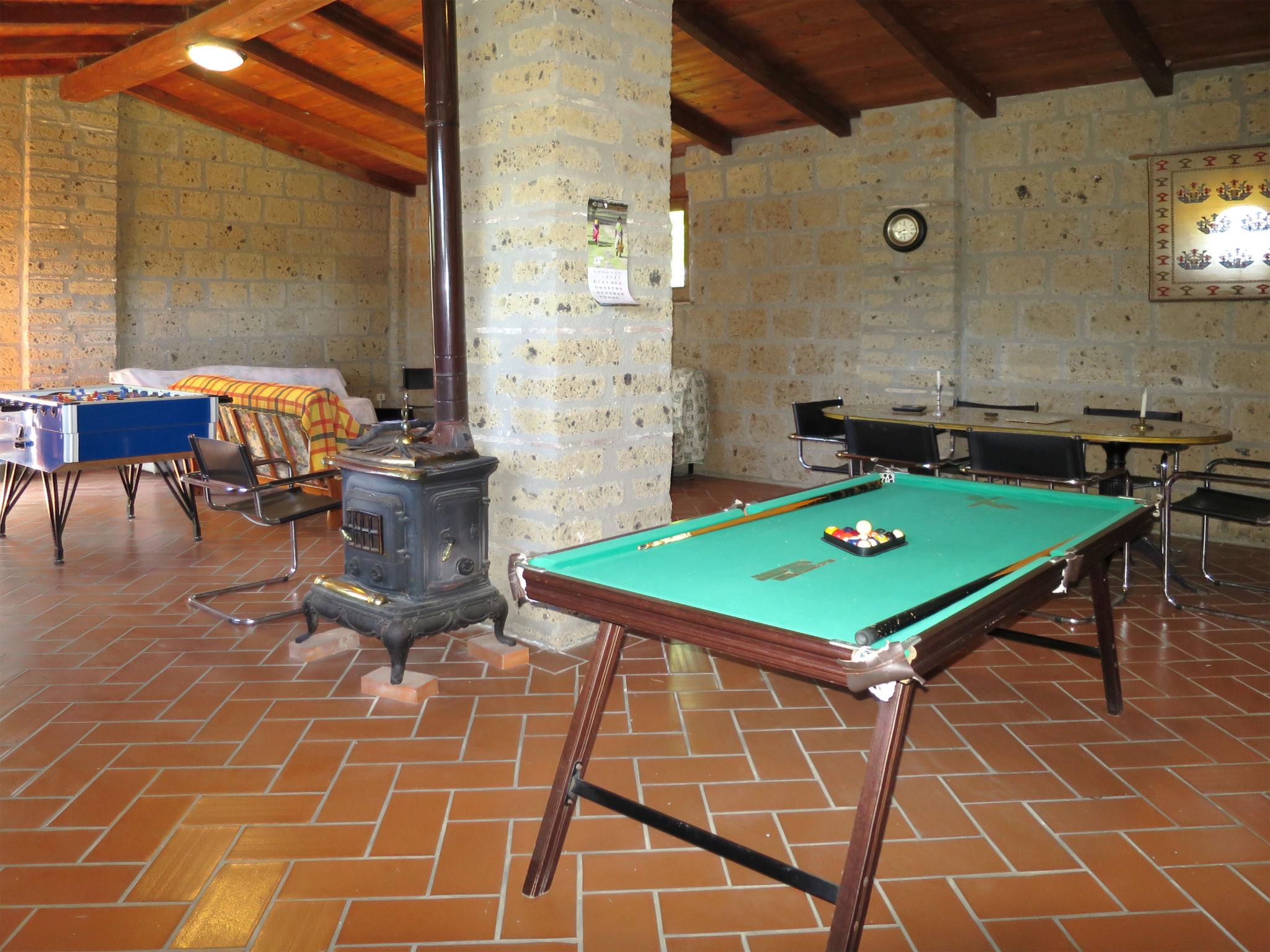 Foto 17 - Apartment mit 1 Schlafzimmer in Bagnoregio mit schwimmbad und garten