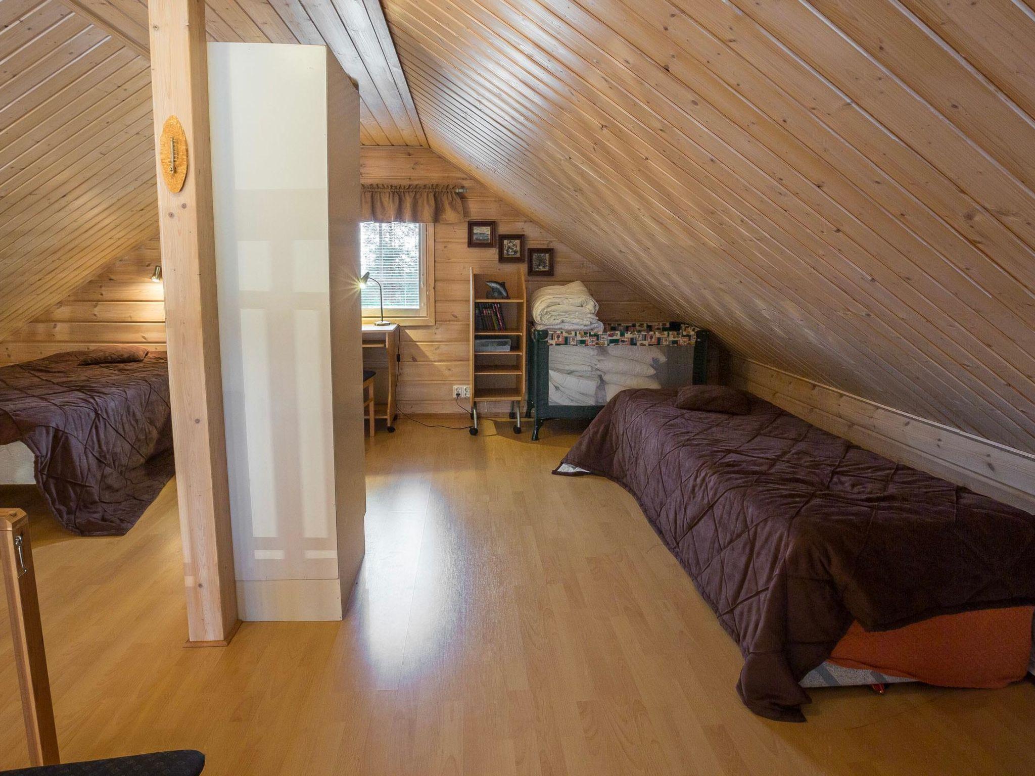 Foto 11 - Casa de 1 habitación en Kolari con sauna y vistas a la montaña