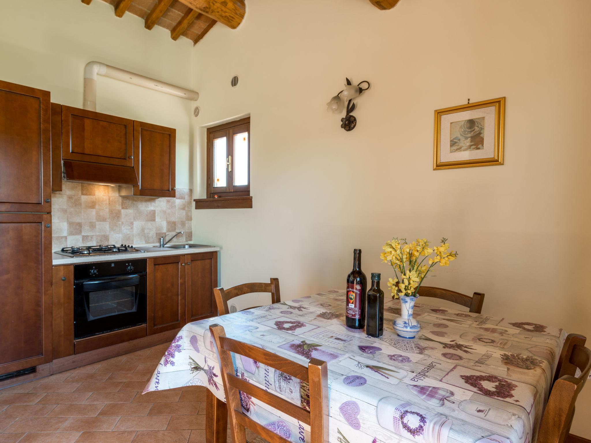 Photo 5 - 2 bedroom House in Scansano with swimming pool and garden