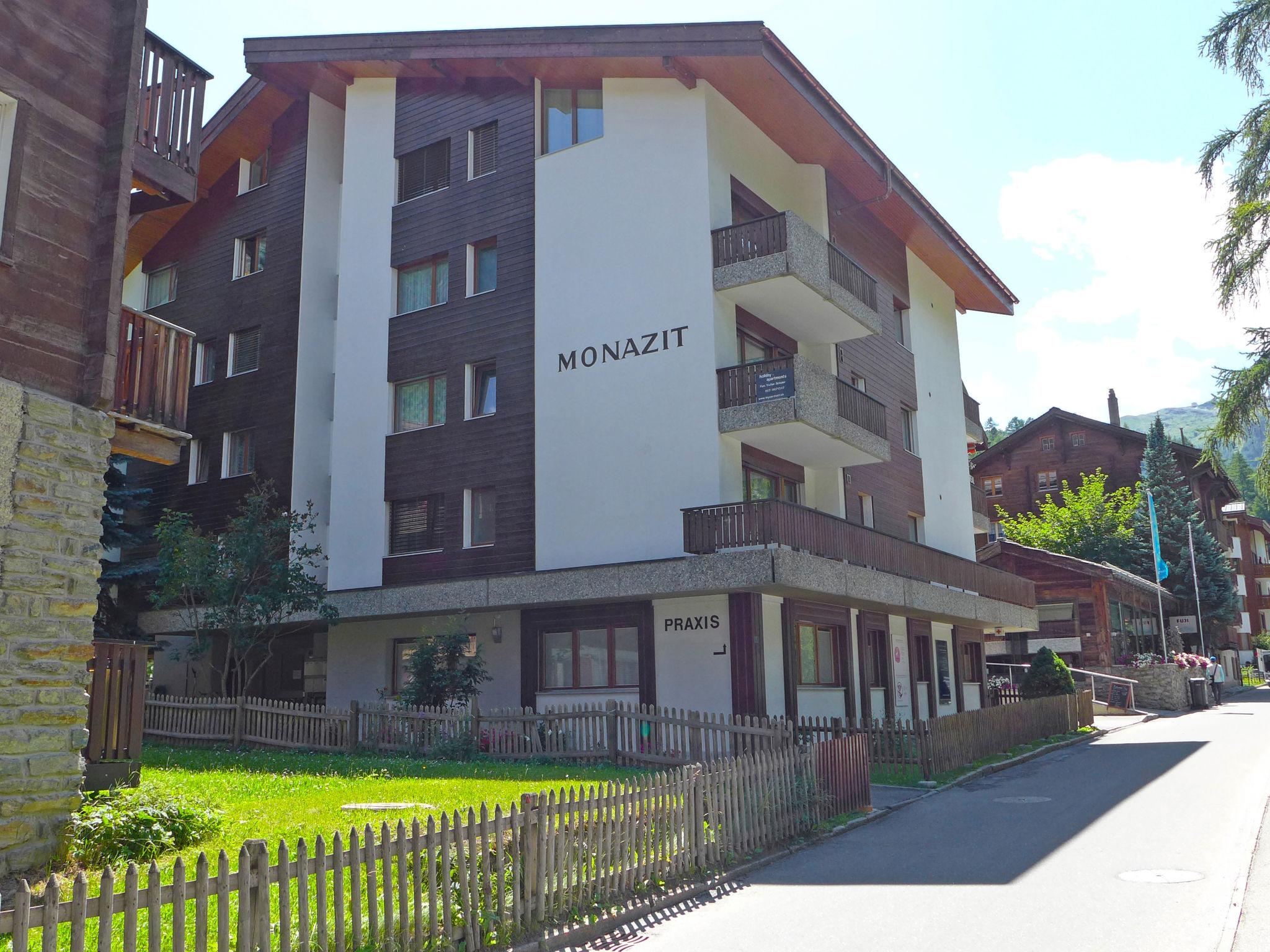 Photo 2 - 2 bedroom Apartment in Zermatt with mountain view