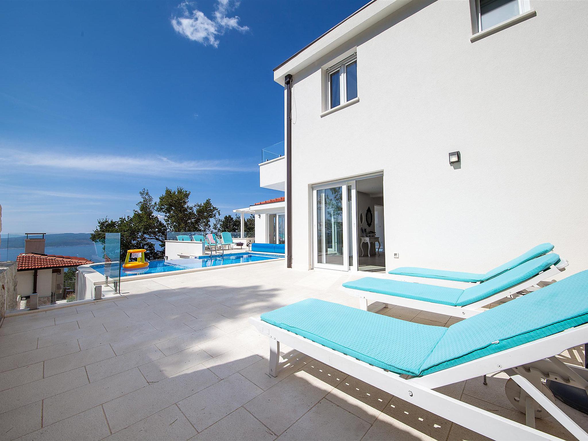 Photo 30 - Maison de 5 chambres à Baška Voda avec piscine privée et vues à la mer