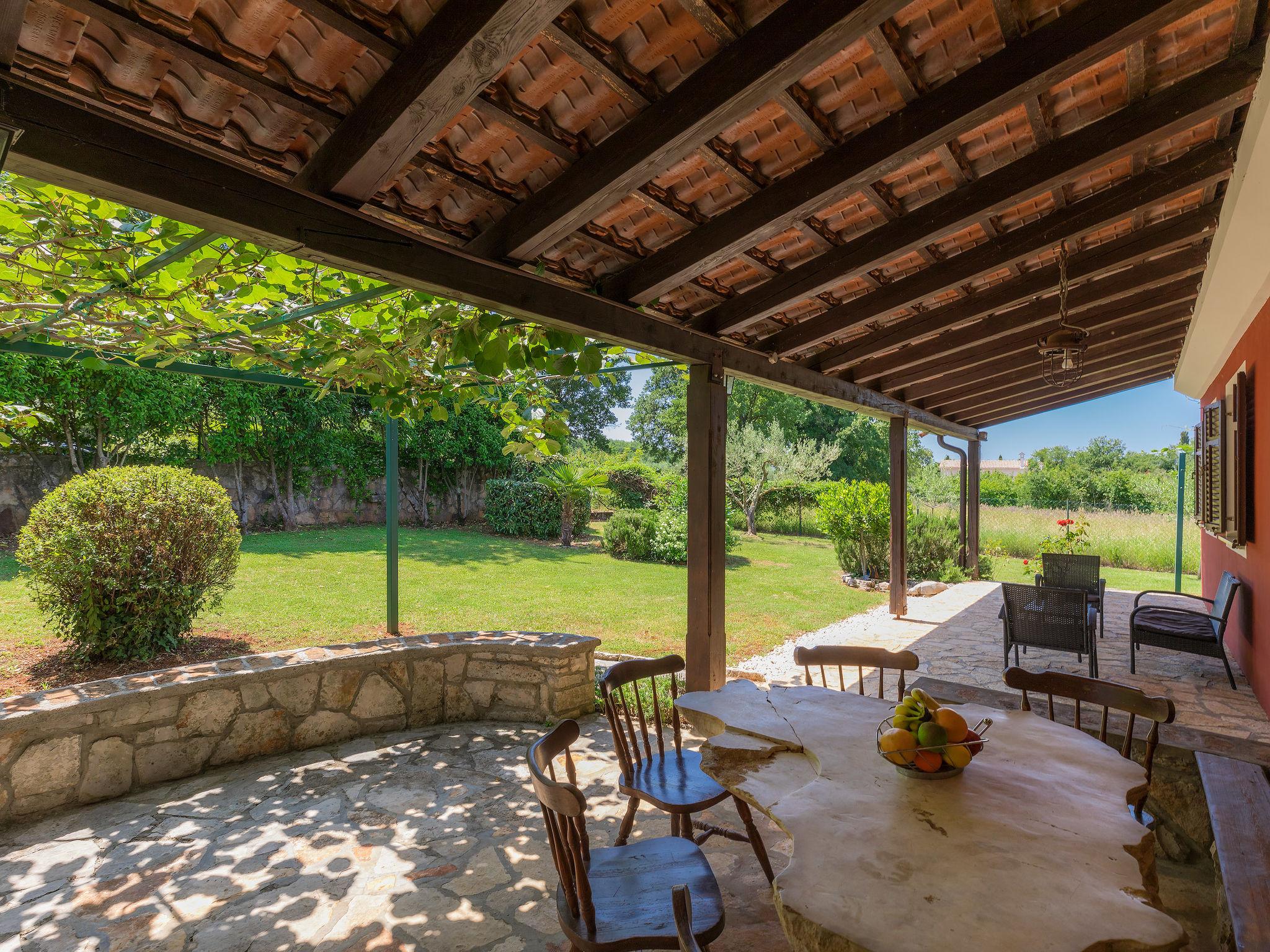 Foto 43 - Casa de 5 quartos em Buje com piscina privada e vistas do mar