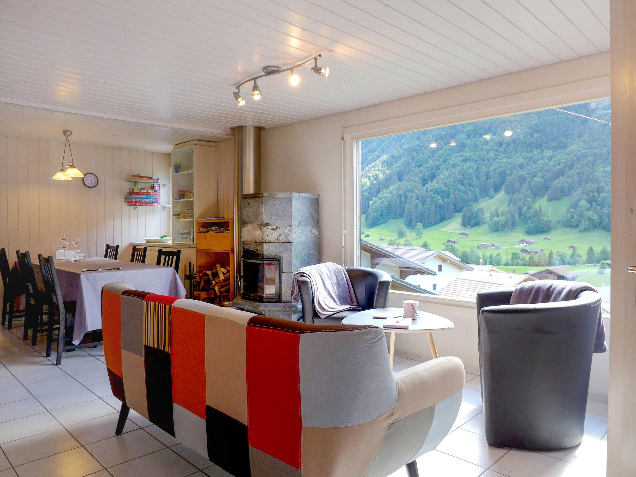 Foto 3 - Casa con 3 camere da letto a Kandergrund con terrazza