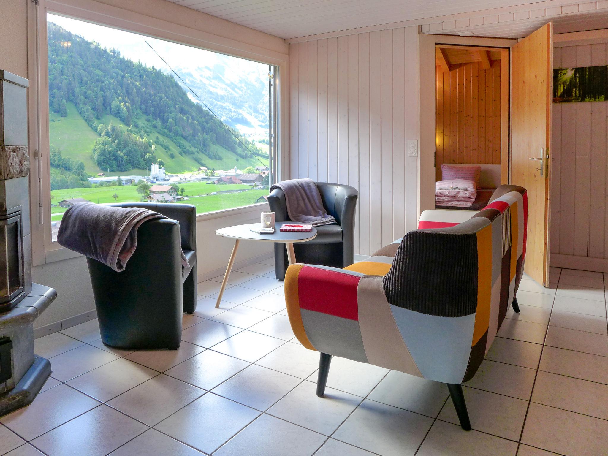 Foto 6 - Casa con 3 camere da letto a Kandergrund con terrazza