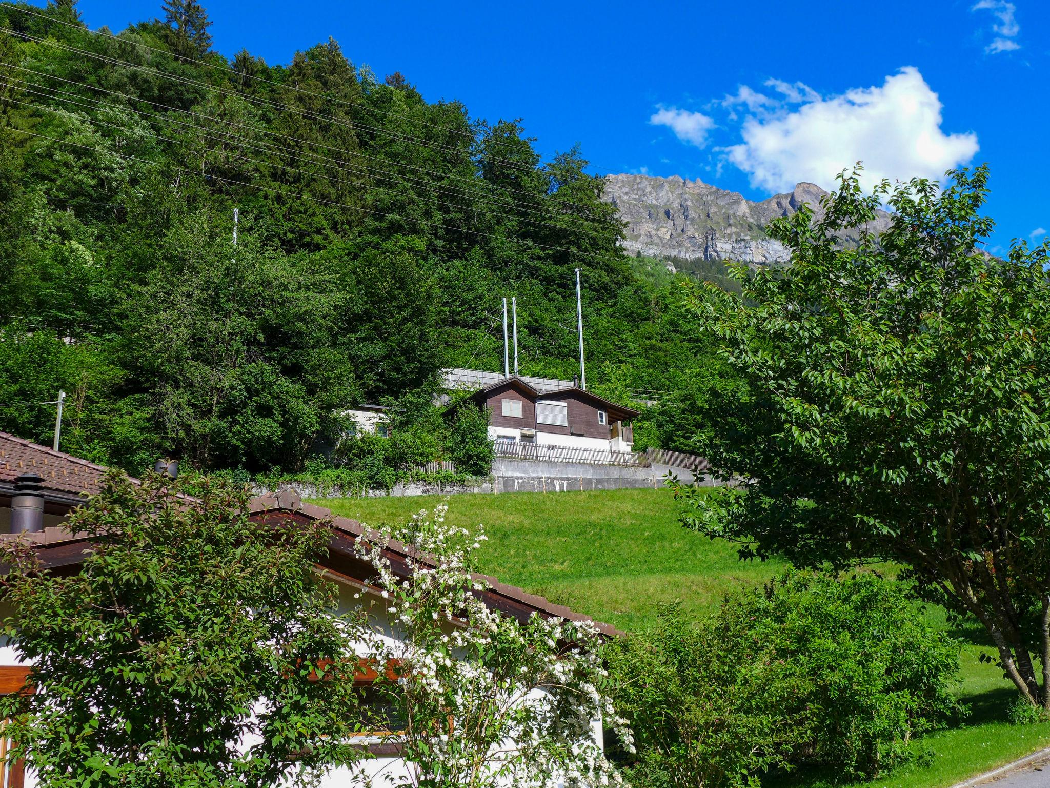 Foto 26 - Casa de 3 quartos em Kandergrund com terraço e vista para a montanha