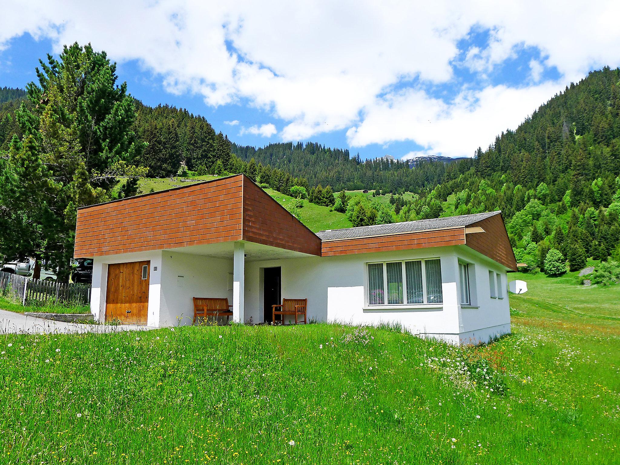 Foto 1 - Haus mit 3 Schlafzimmern in Disentis/Mustér mit garten und blick auf die berge