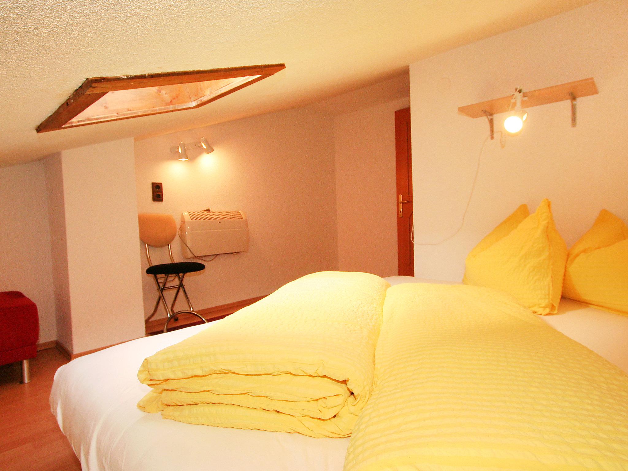 Foto 10 - Appartamento con 3 camere da letto a Pians con vista sulle montagne