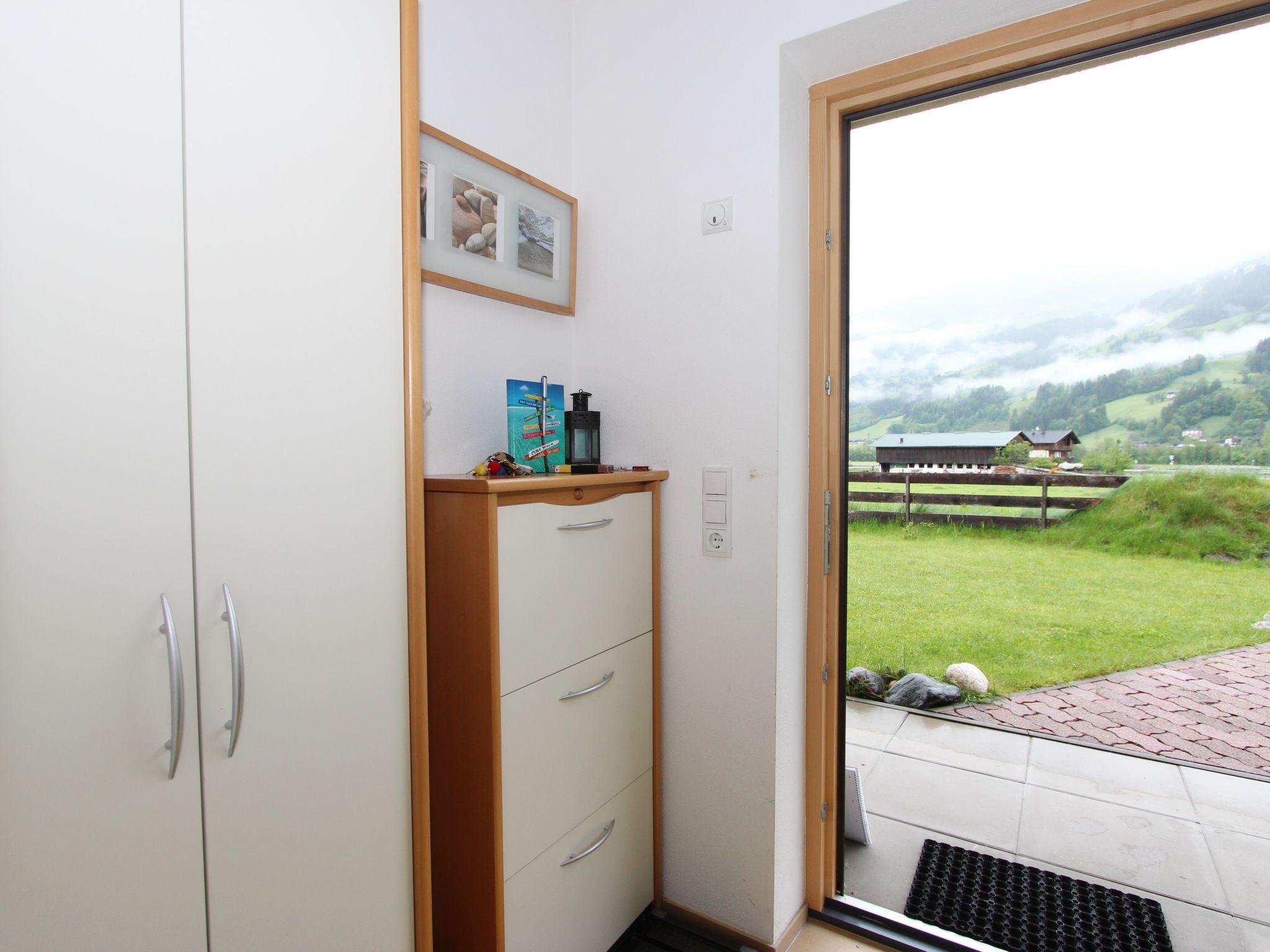 Foto 17 - Apartamento de 1 habitación en Fügen con jardín y vistas a la montaña