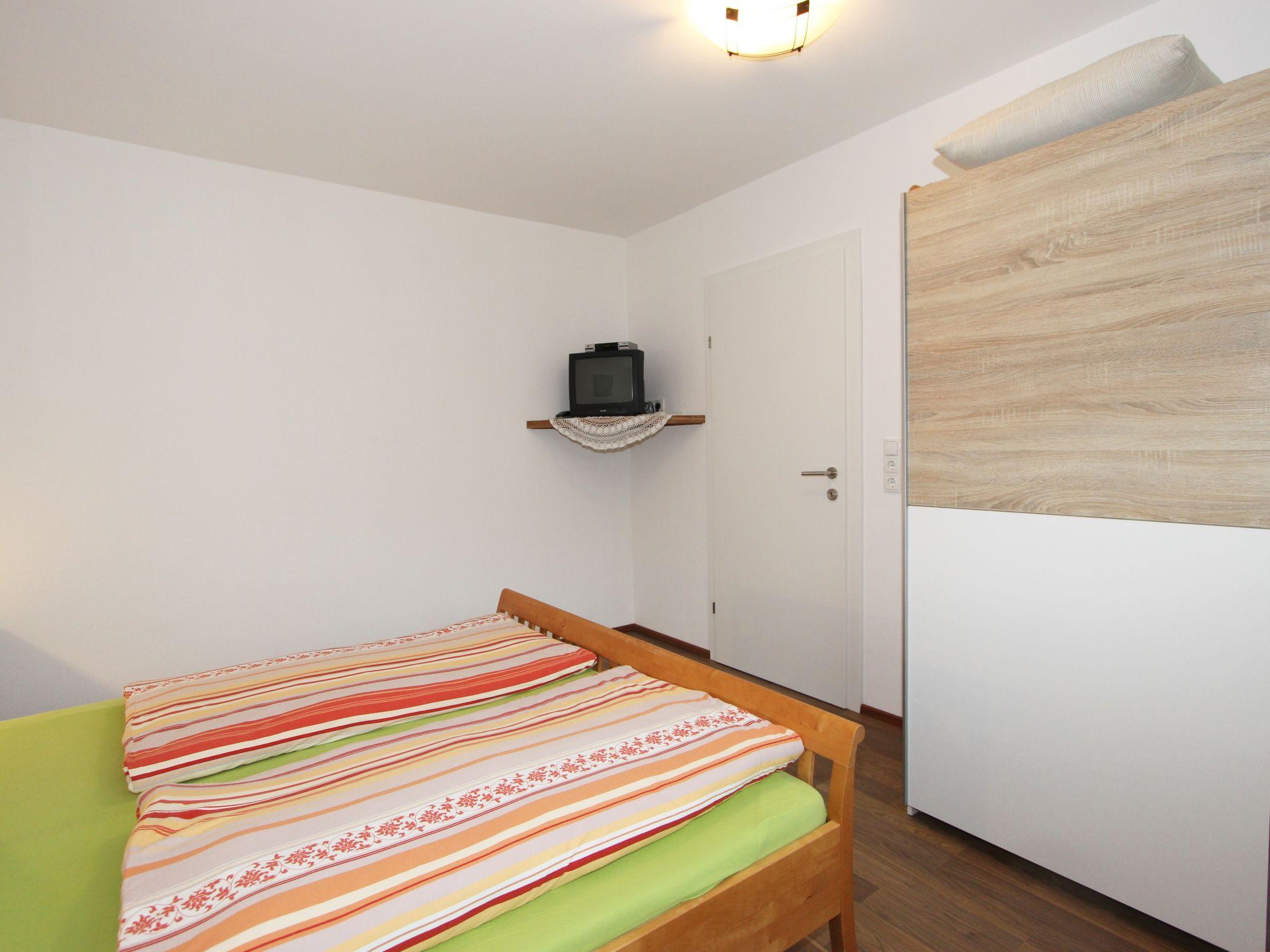 Foto 15 - Apartment mit 1 Schlafzimmer in Fügen mit garten und blick auf die berge
