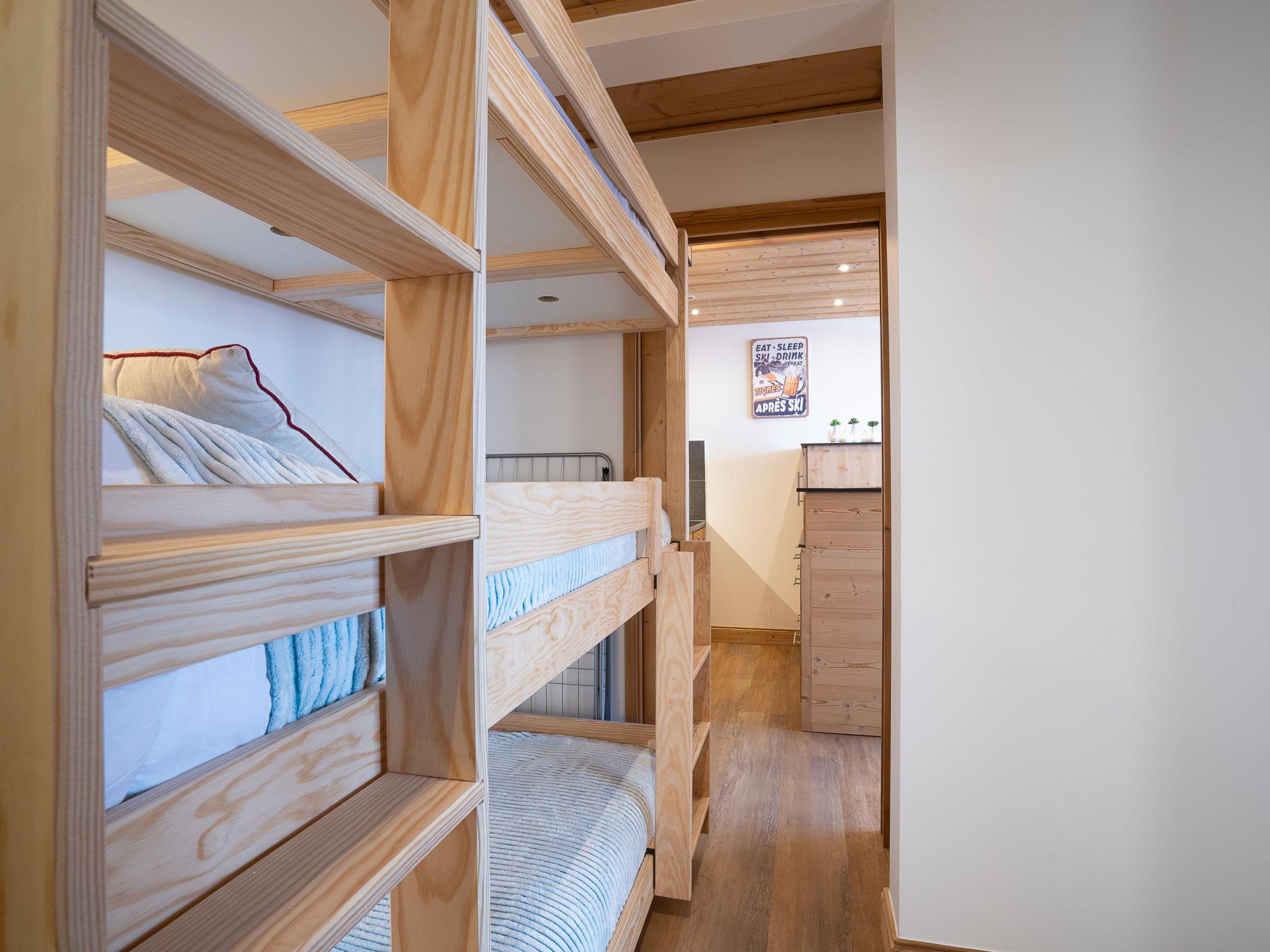 Foto 13 - Appartamento con 2 camere da letto a Tignes con vista sulle montagne