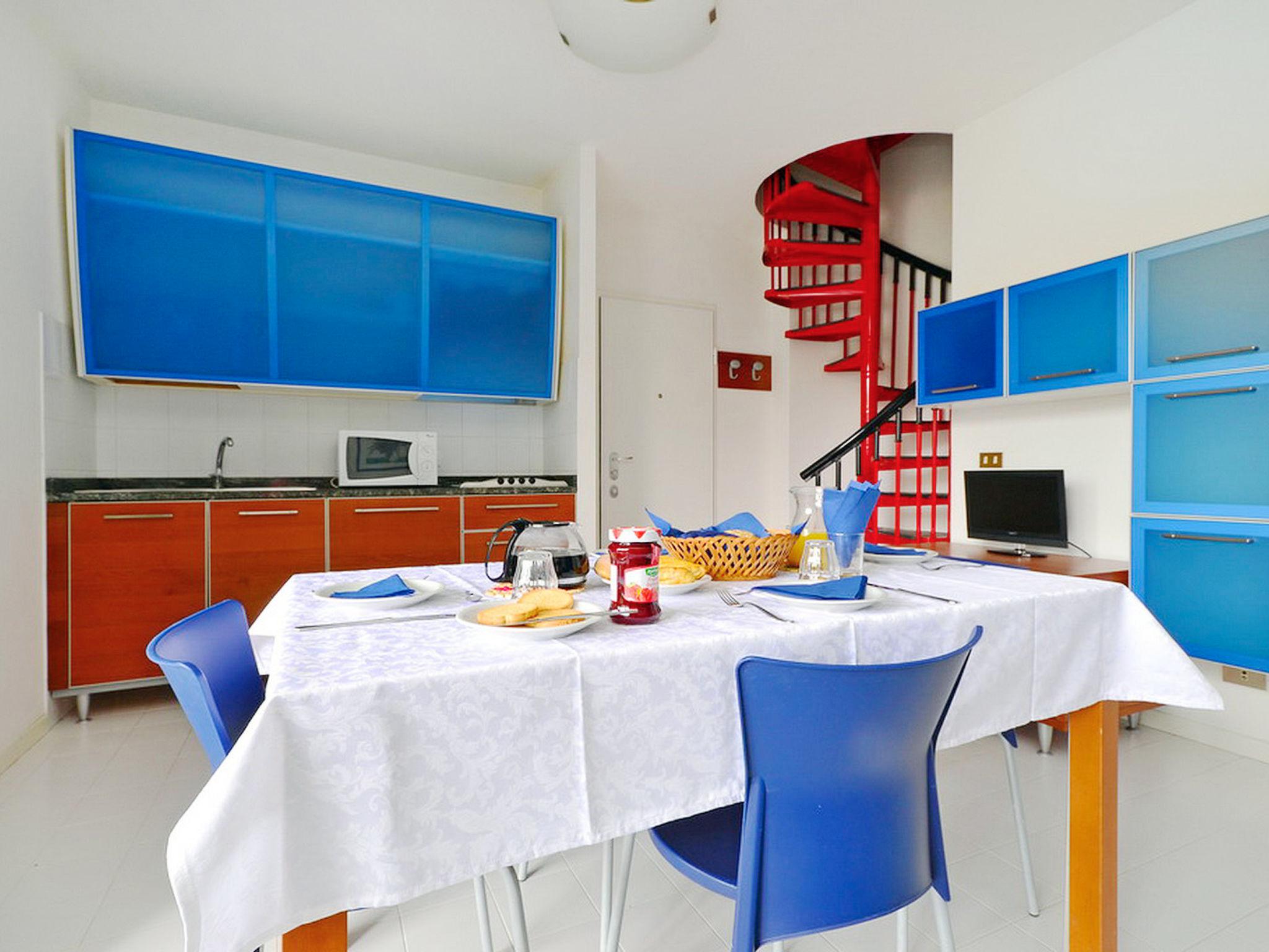 Photo 5 - Apartment in Lignano Sabbiadoro with swimming pool and sea view