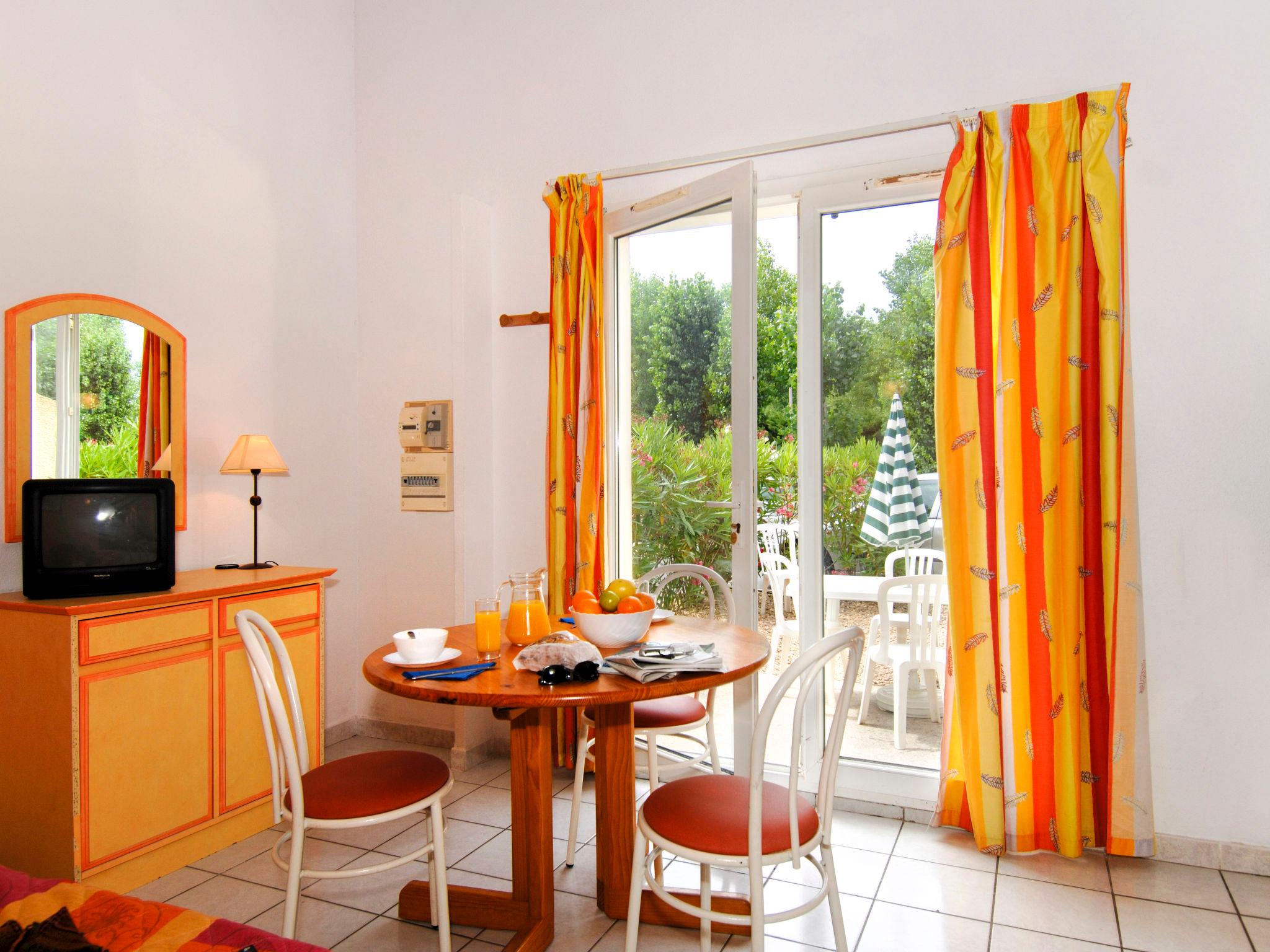 Photo 4 - Maison de 1 chambre à Vendres avec piscine et jardin