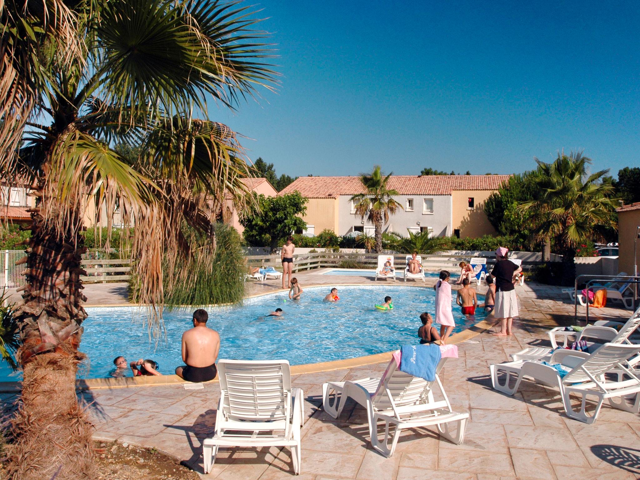 Foto 8 - Casa de 1 quarto em Vendres com piscina e jardim