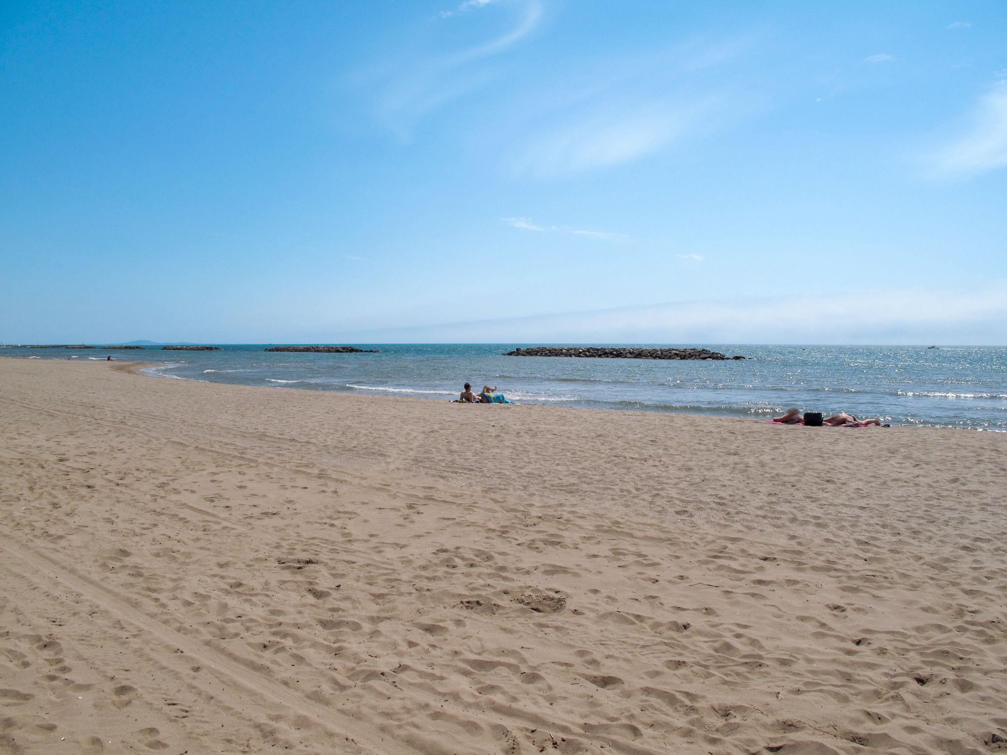 Foto 15 - Appartamento con 2 camere da letto a Valras-Plage con piscina e vista mare