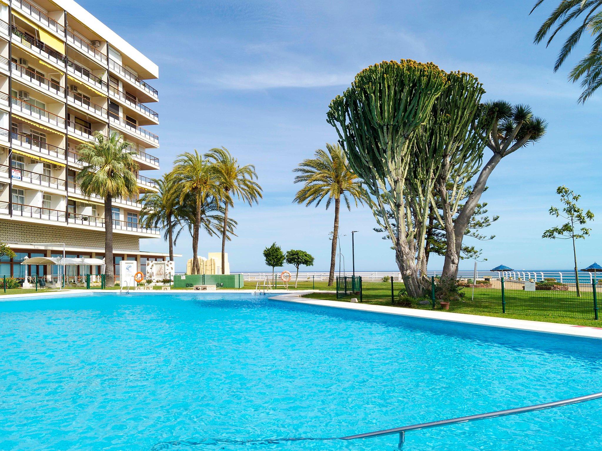 Photo 24 - Appartement de 1 chambre à Torremolinos avec piscine et vues à la mer