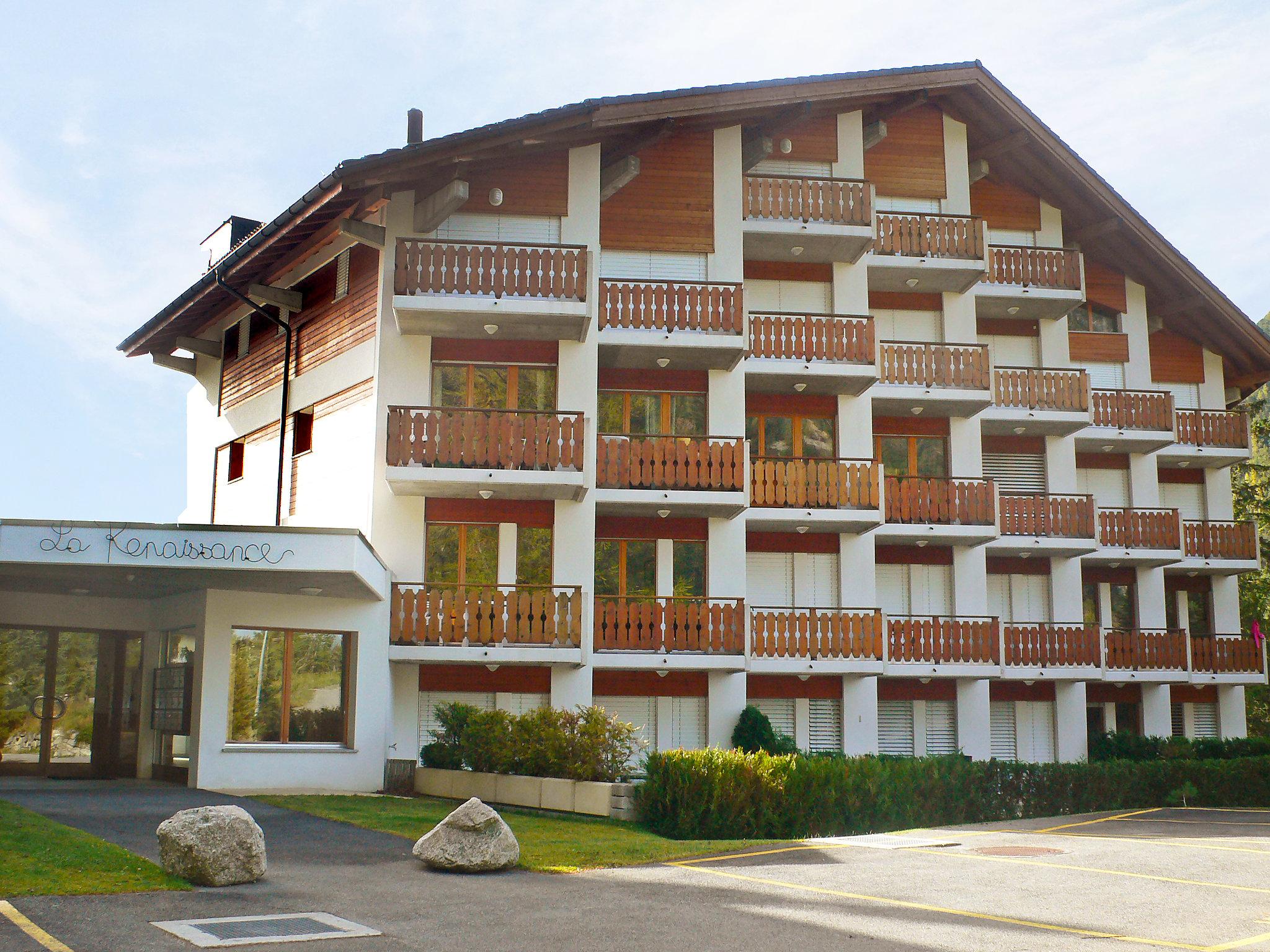 Photo 13 - 2 bedroom Apartment in Orsières with garden and mountain view