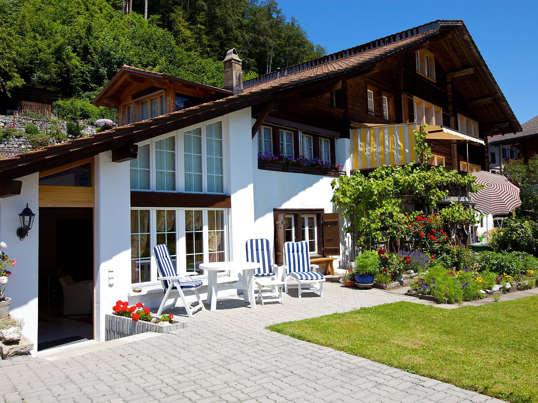 Photo 1 - 1 bedroom Apartment in Brienz with garden and mountain view
