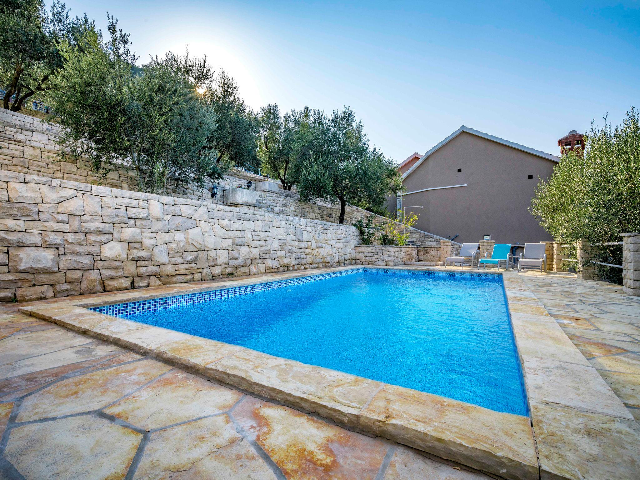 Foto 9 - Casa con 4 camere da letto a Blato con piscina privata e vista mare