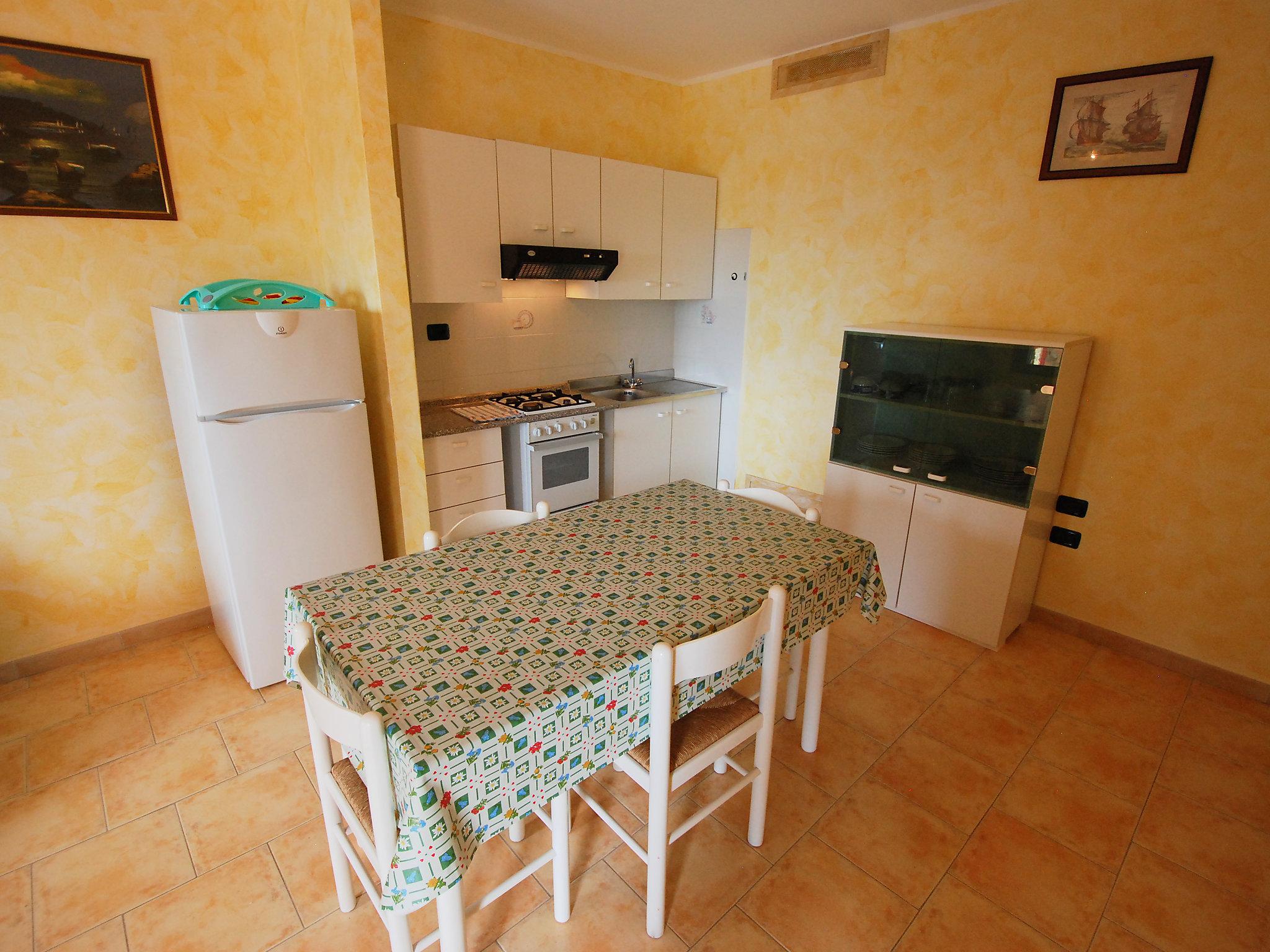 Photo 6 - 2 bedroom Apartment in Jerzu with swimming pool and garden