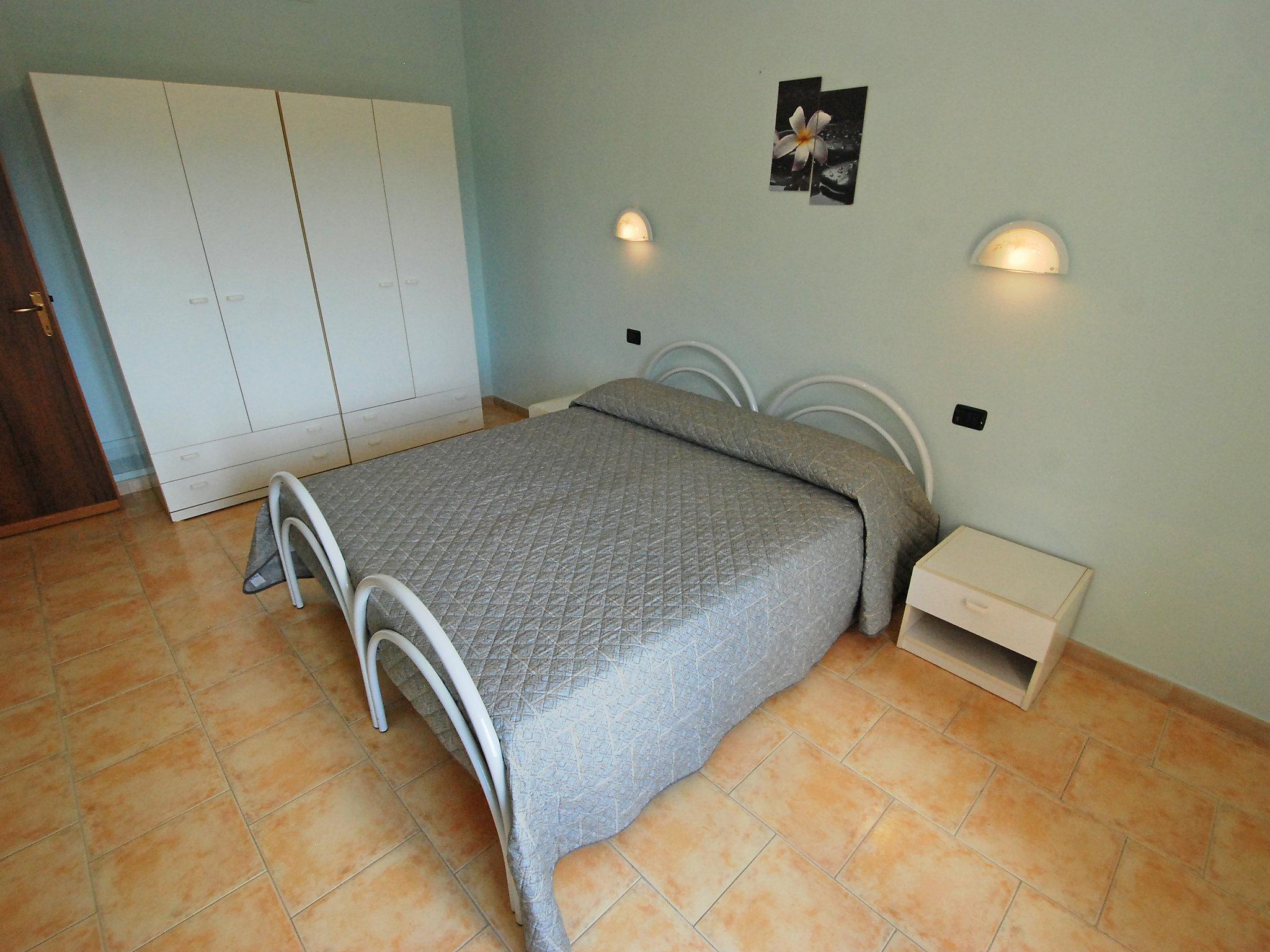 Foto 14 - Appartamento con 2 camere da letto a Jerzu con piscina e vista mare