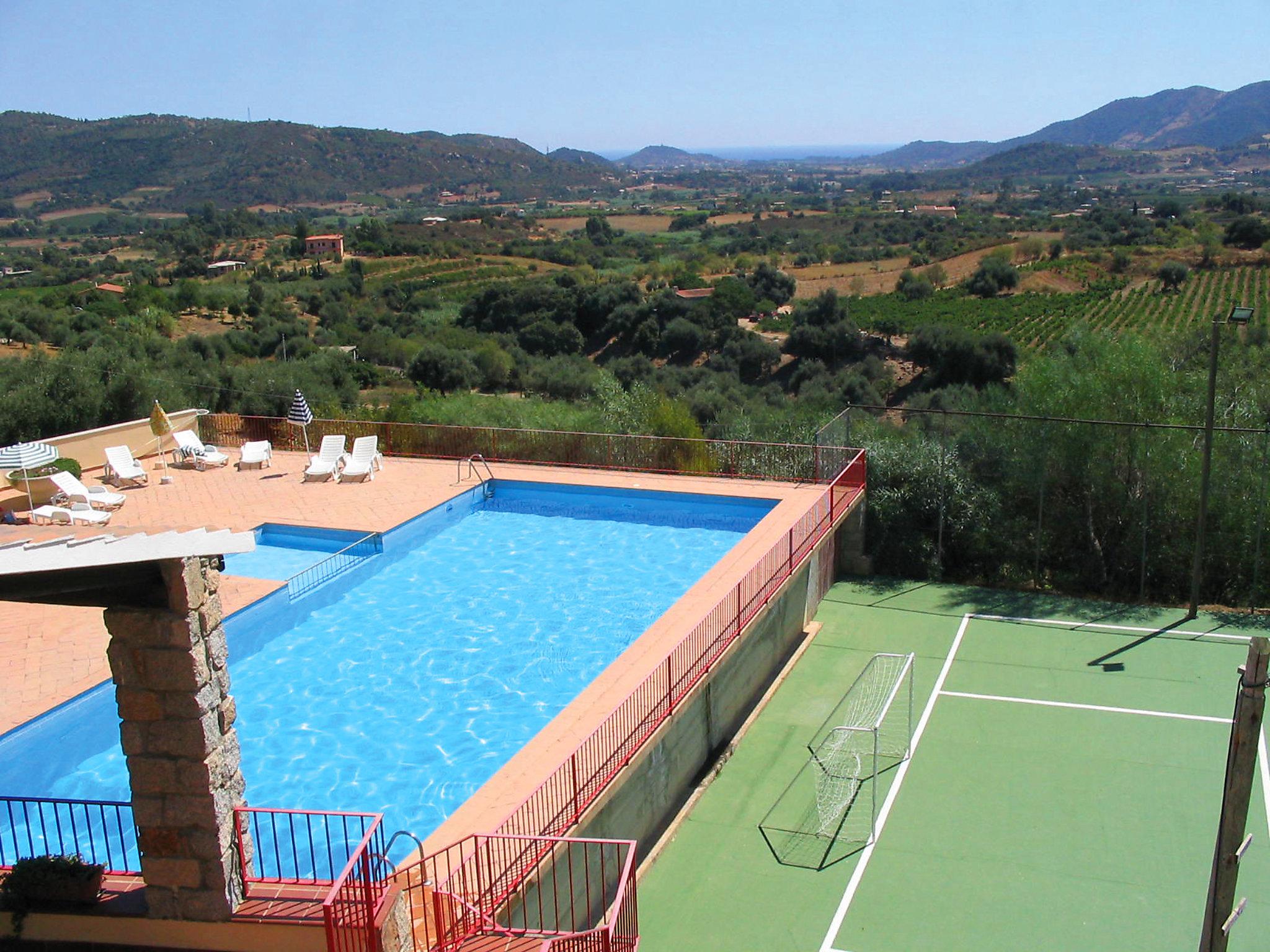 Foto 3 - Apartamento de 2 quartos em Jerzu com piscina e vistas do mar