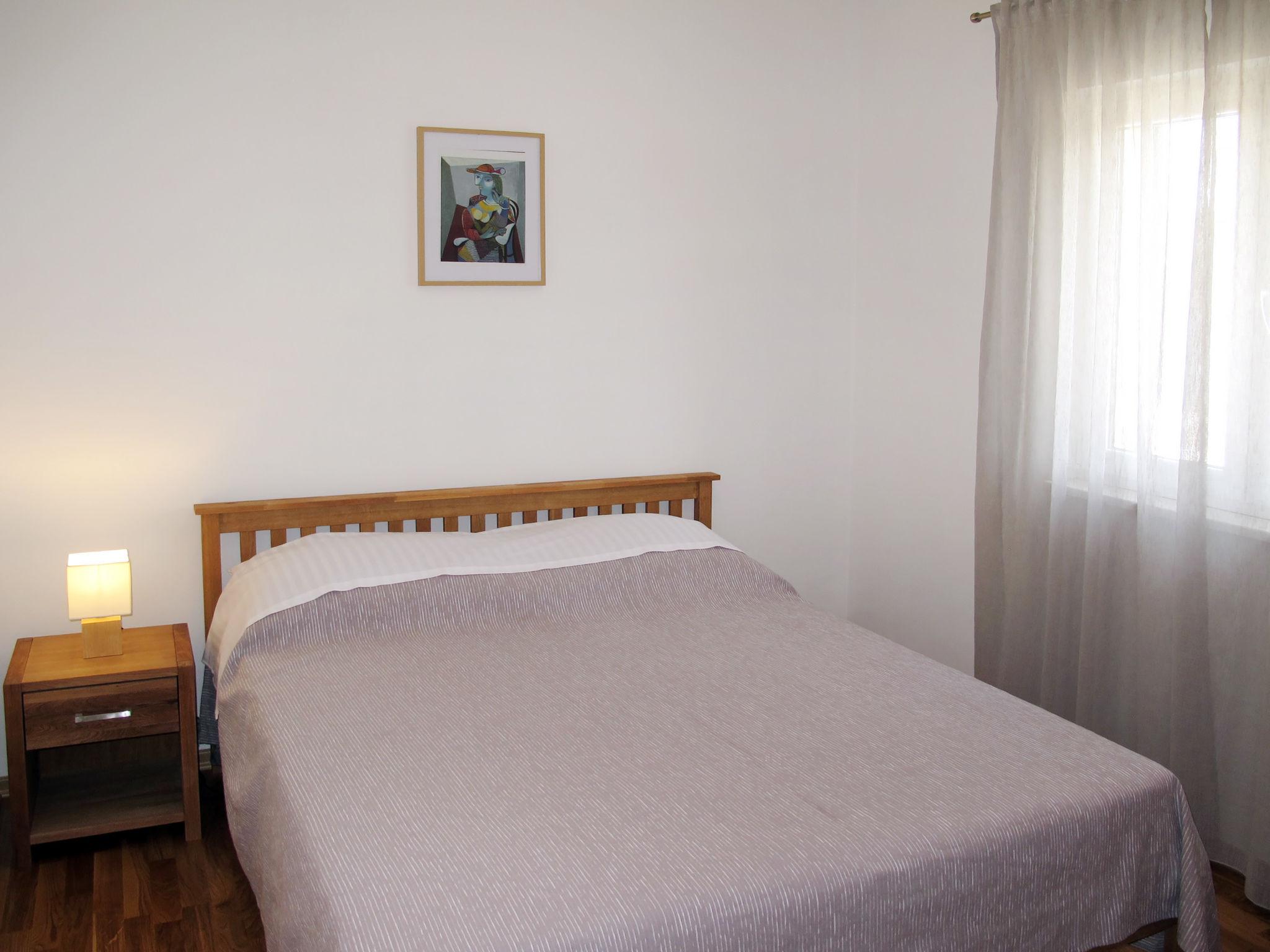 Foto 18 - Casa con 5 camere da letto a Novigrad con terrazza e vista mare