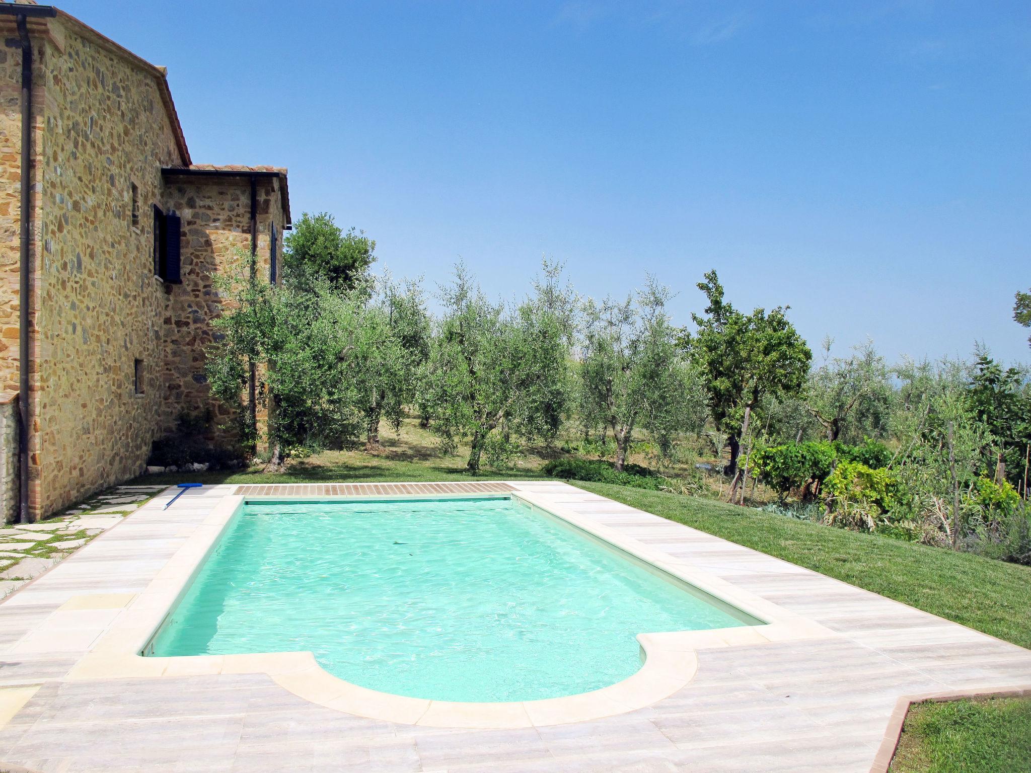 Foto 2 - Casa de 3 quartos em Colle di Val d'Elsa com piscina privada e jardim