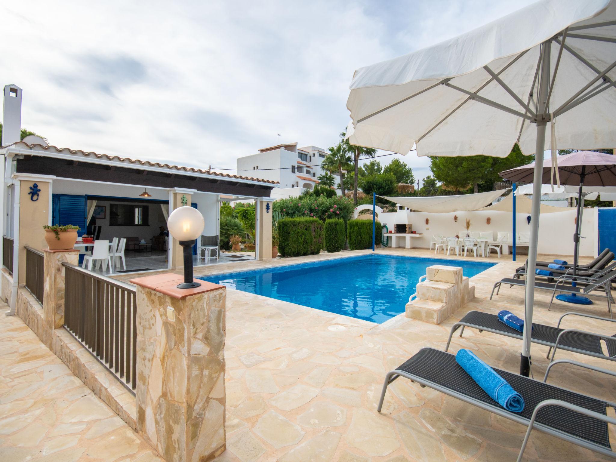 Photo 39 - Maison de 3 chambres à Sant Josep de sa Talaia avec piscine privée et vues à la mer