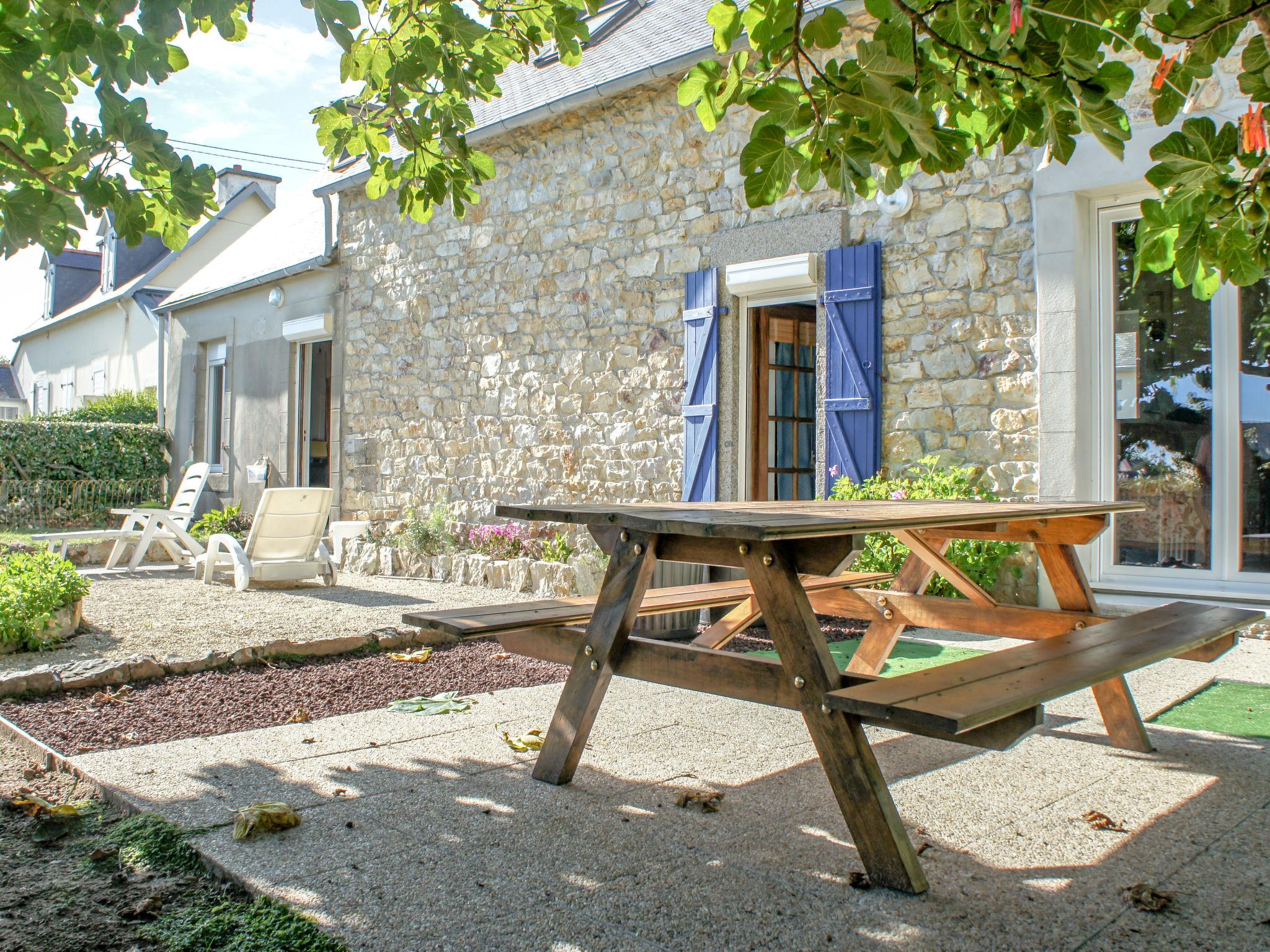 Foto 13 - Haus mit 2 Schlafzimmern in Camaret-sur-Mer mit garten und terrasse