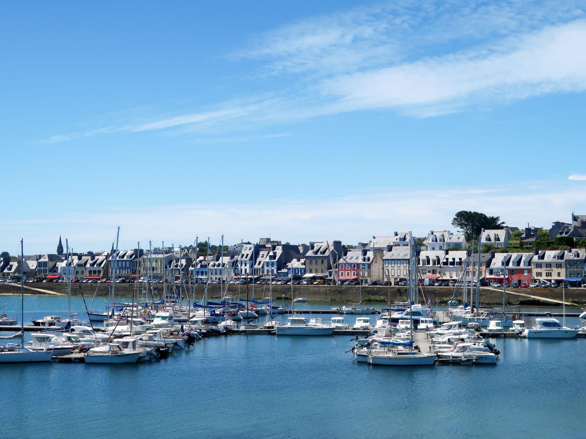 Foto 19 - Casa de 2 quartos em Camaret-sur-Mer com jardim e vistas do mar