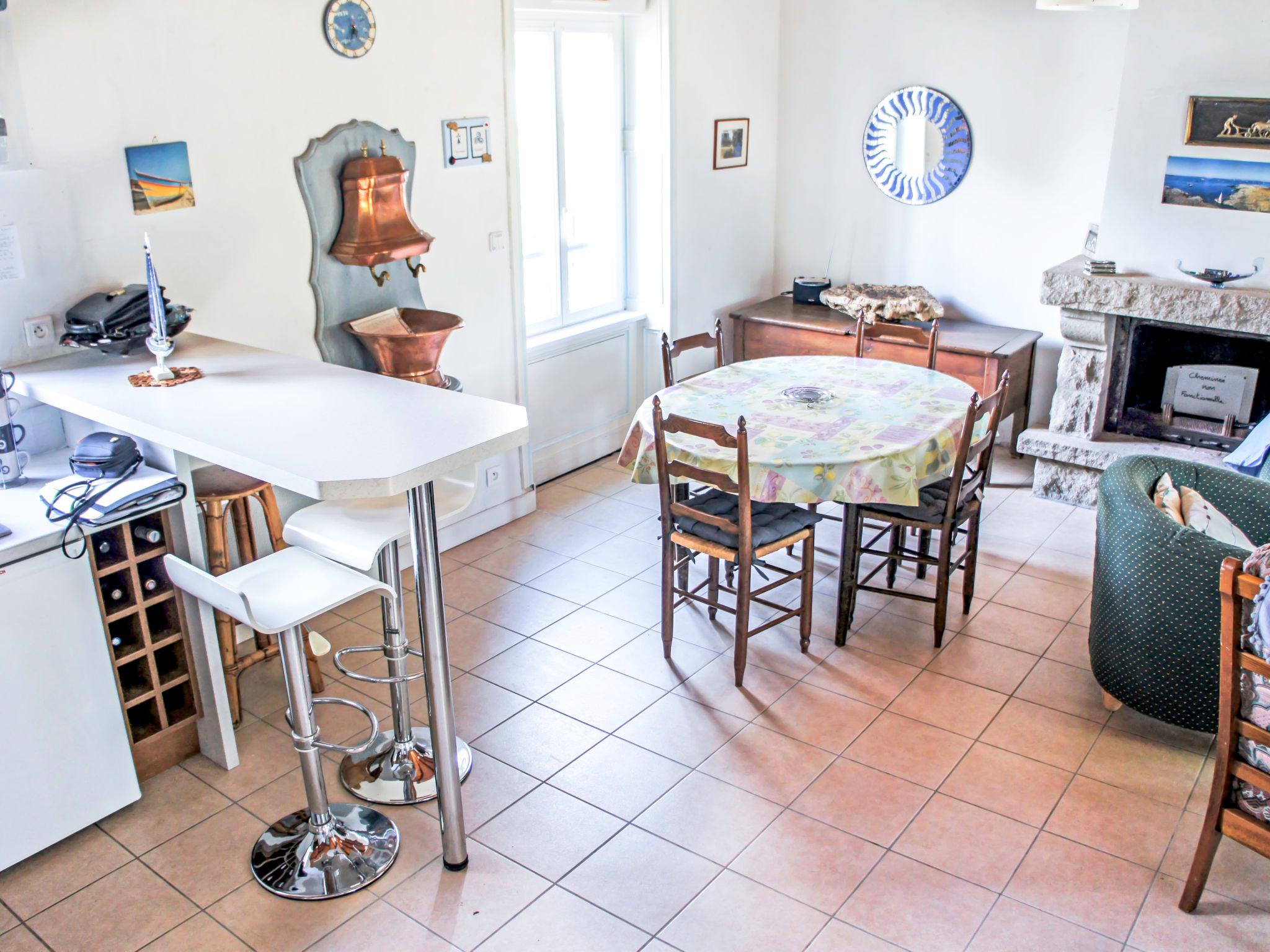 Foto 4 - Casa de 2 quartos em Camaret-sur-Mer com jardim e vistas do mar