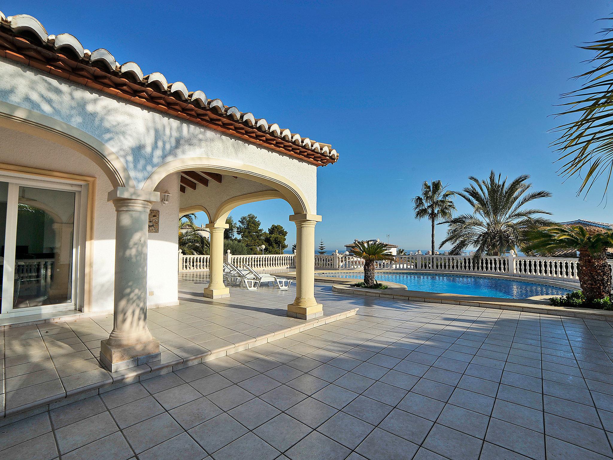 Foto 4 - Casa de 3 quartos em Jávea com piscina privada e vistas do mar