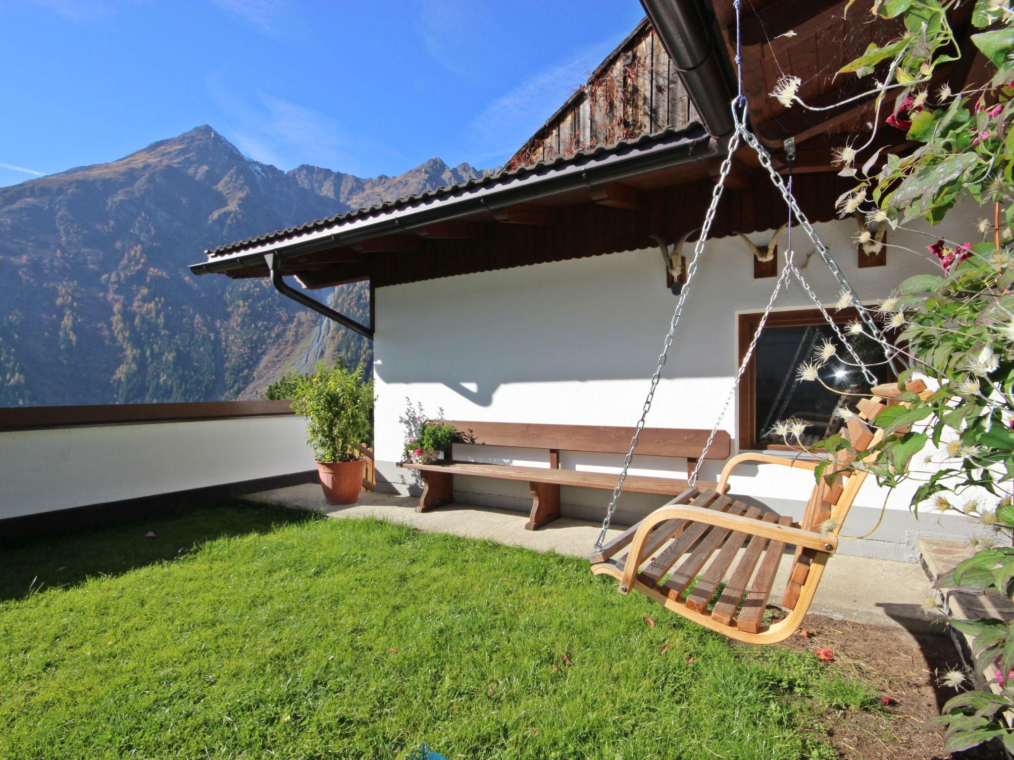 Photo 19 - Maison de 4 chambres à Längenfeld avec terrasse et vues sur la montagne