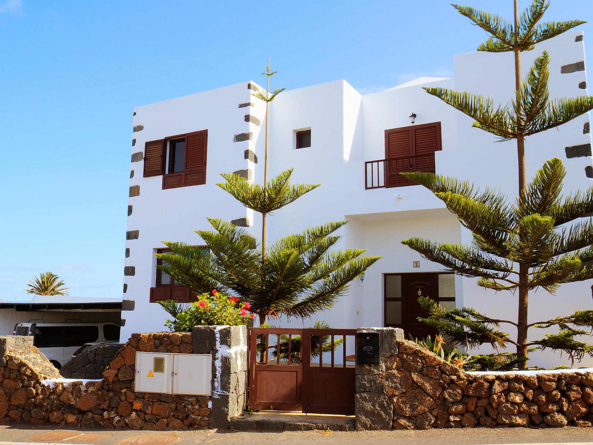 Foto 14 - Casa con 3 camere da letto a Tinajo con piscina privata e terrazza